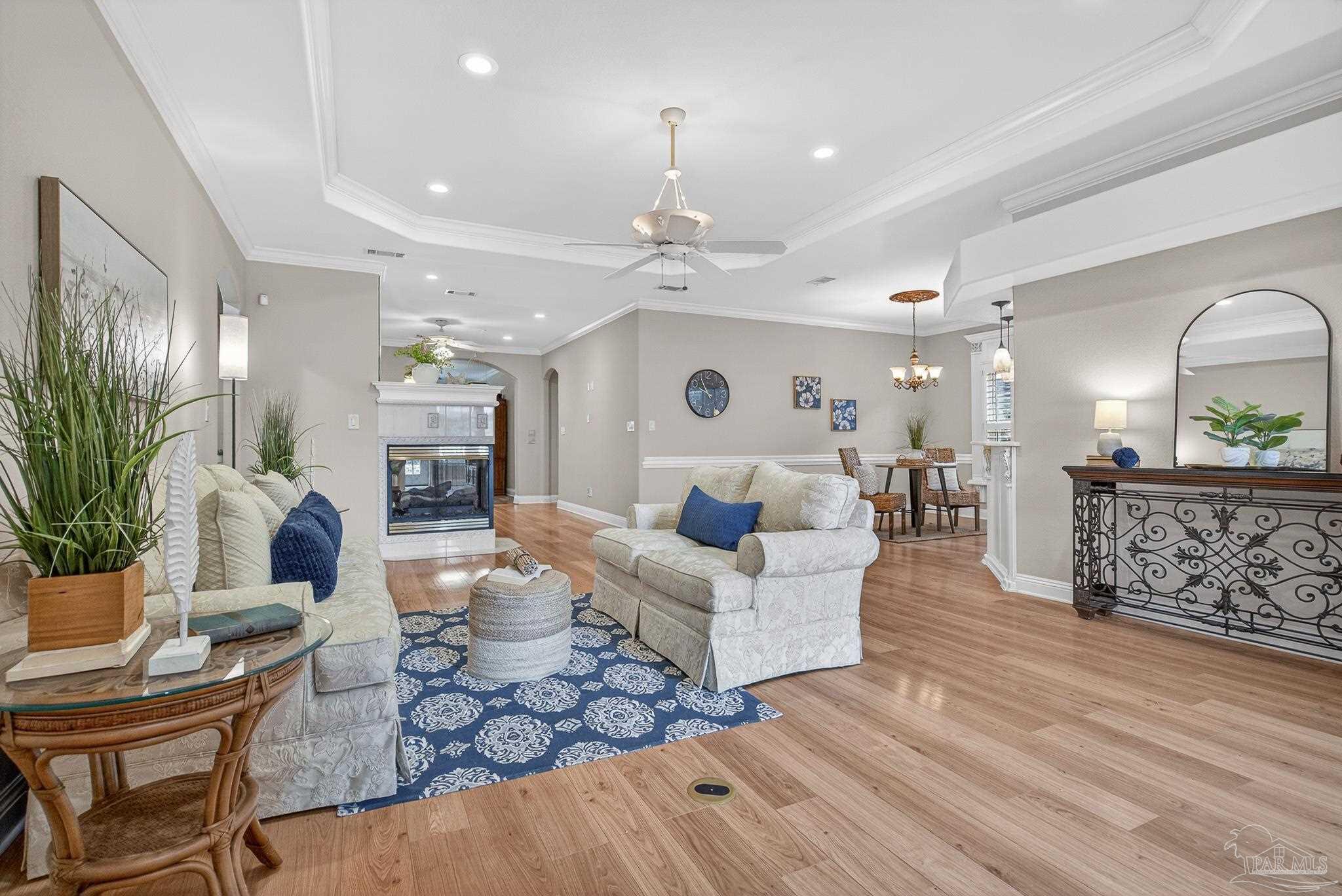 5826 Sword Fern Way
