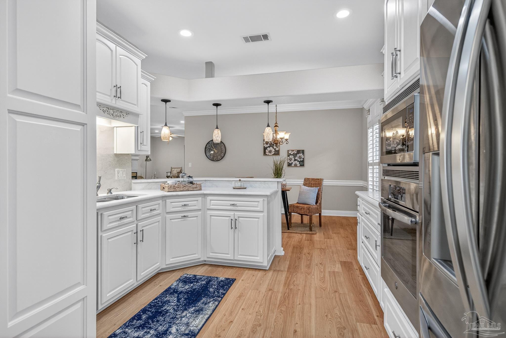 5826 Sword Fern Way