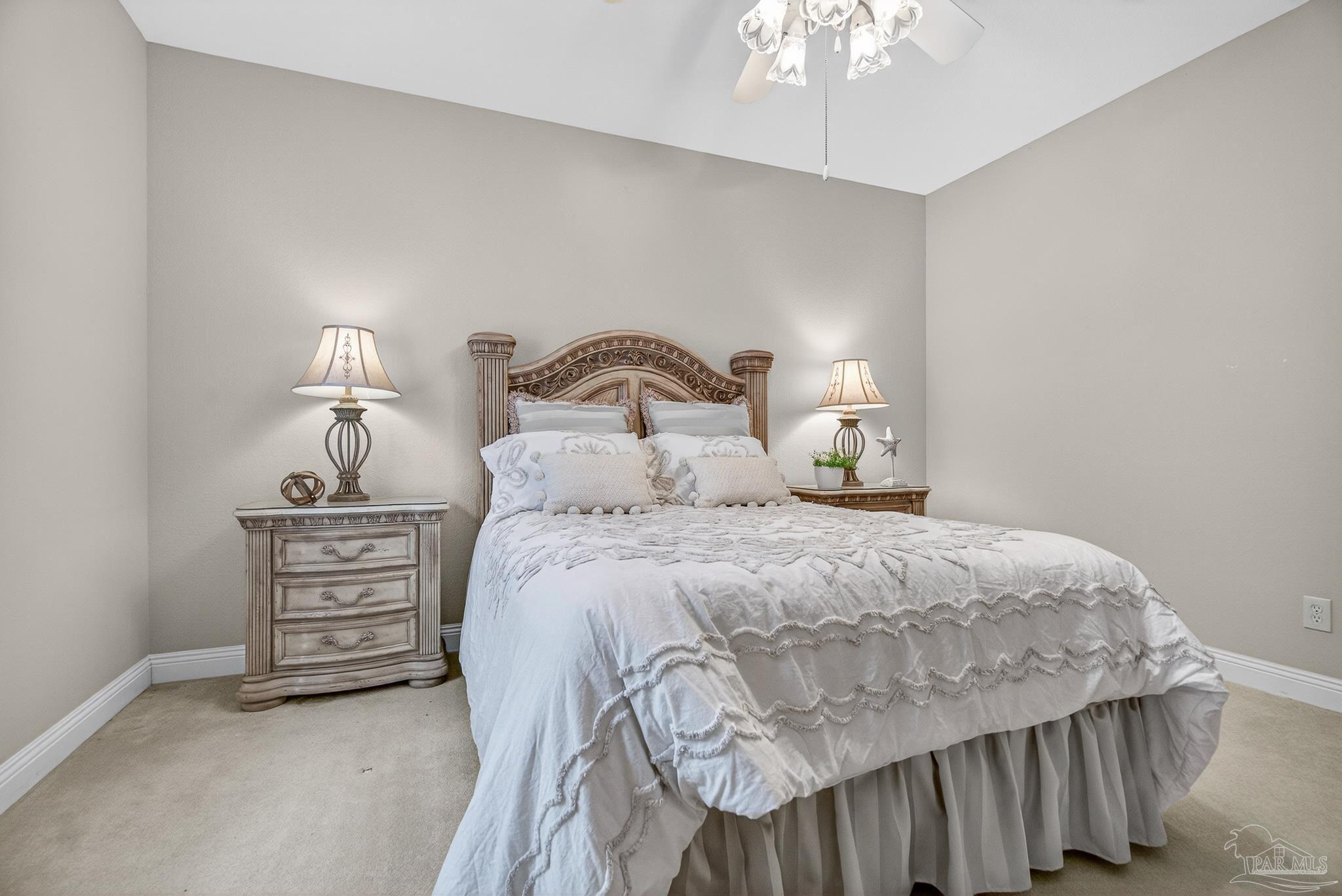 5826 Sword Fern Way