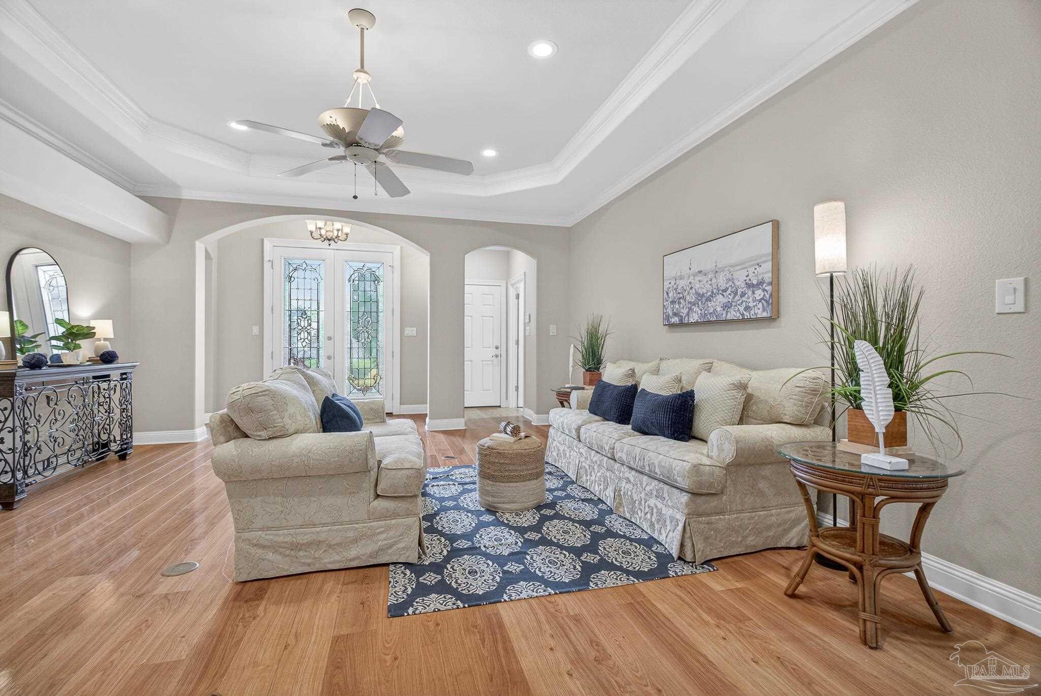 5826 Sword Fern Way
