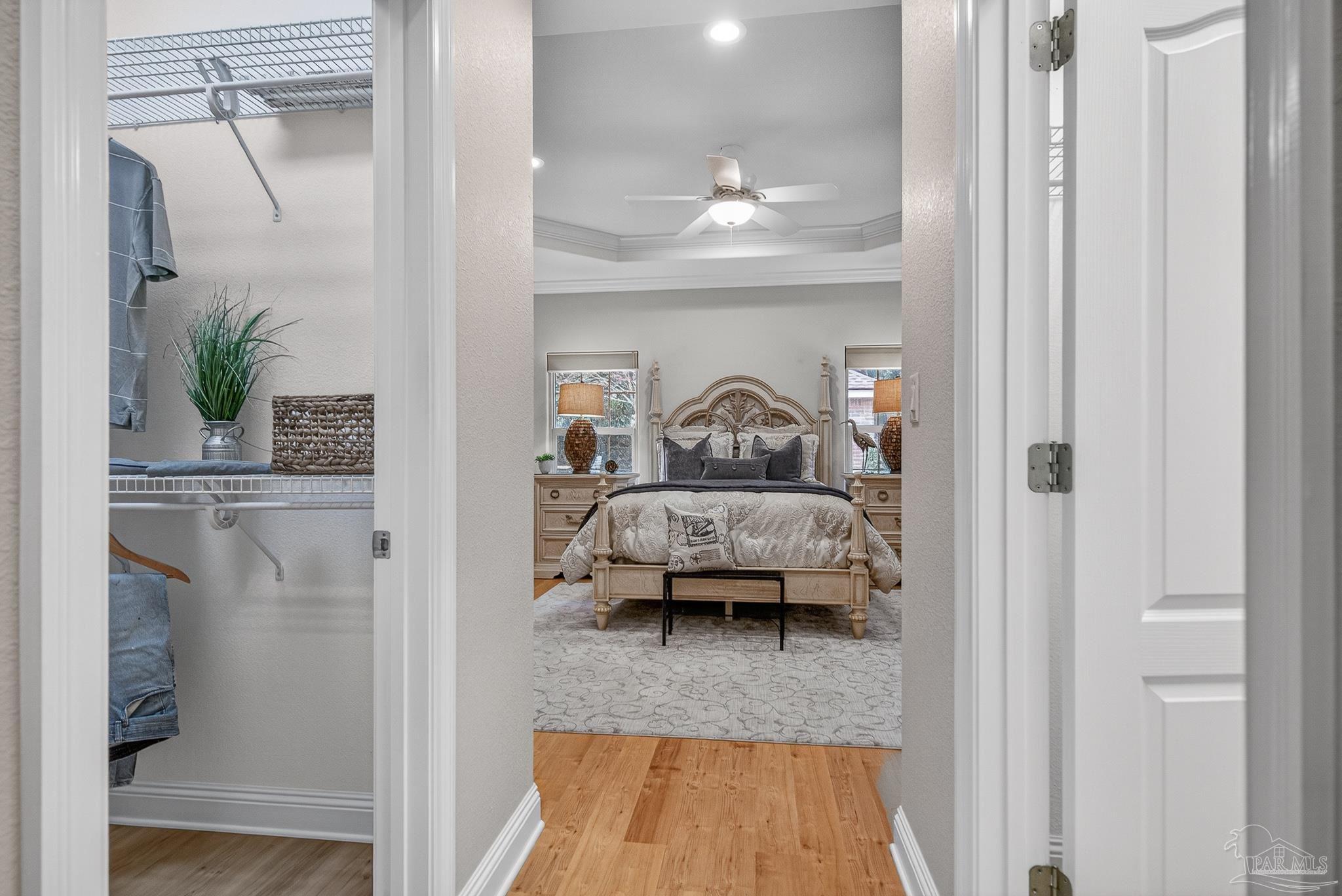 5826 Sword Fern Way