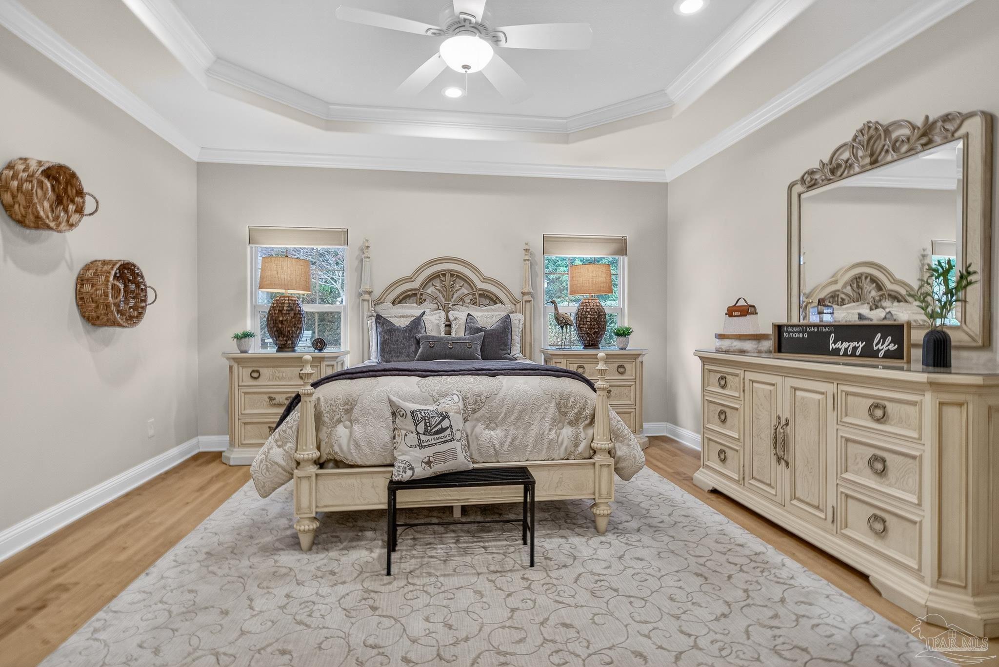 5826 Sword Fern Way