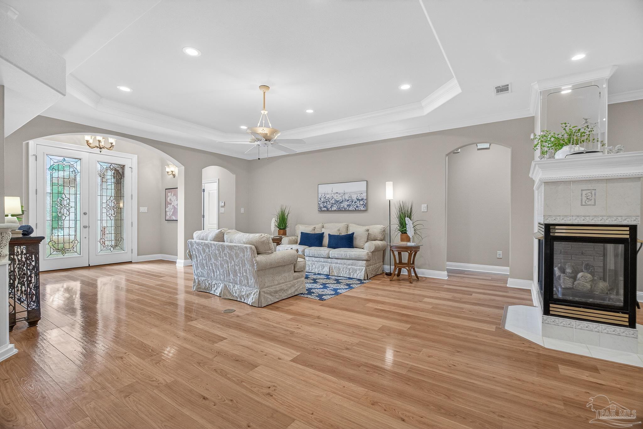 5826 Sword Fern Way