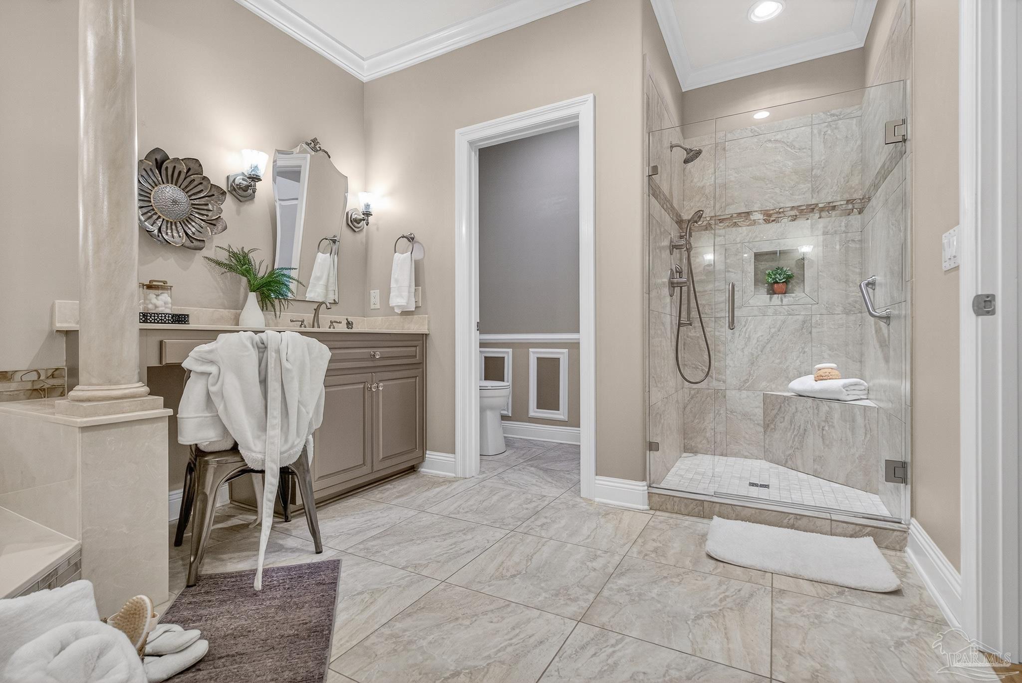 5826 Sword Fern Way