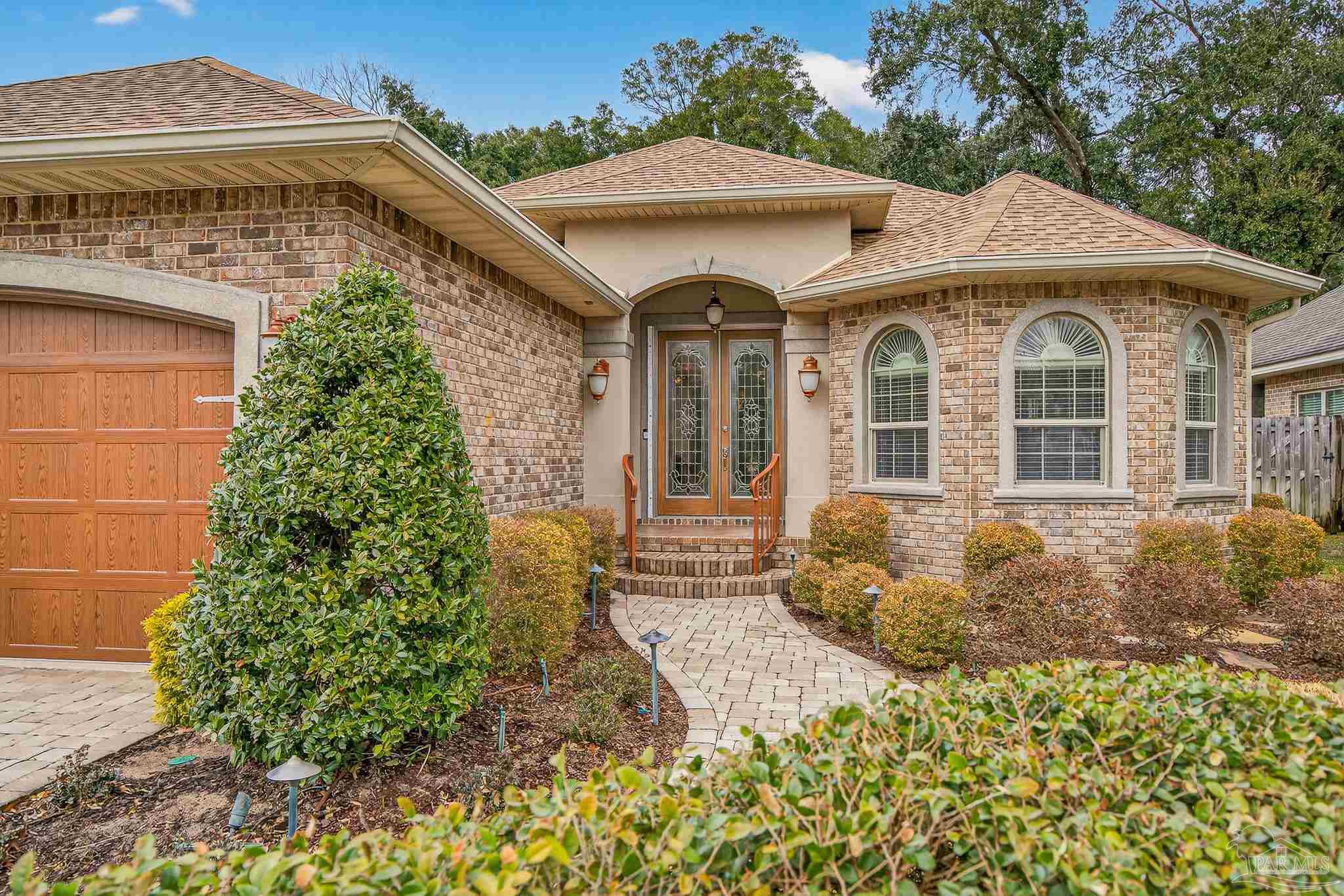 5826 Sword Fern Way