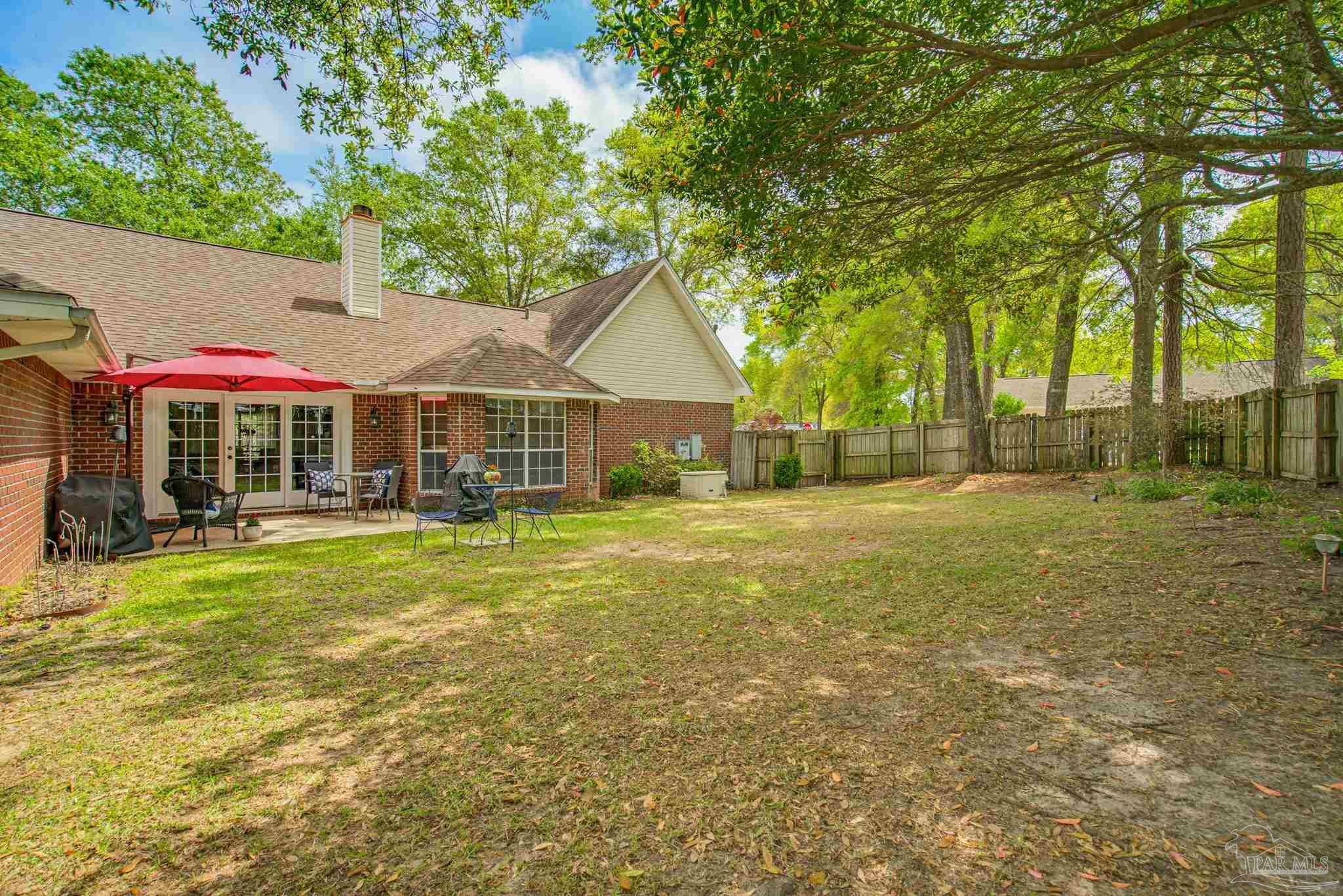 6005 Forest Green Rd
