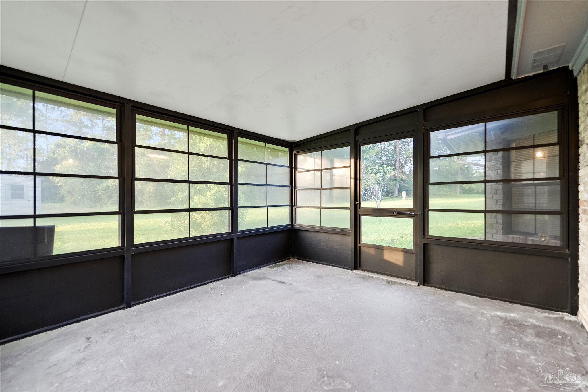 532 Ashley Rd