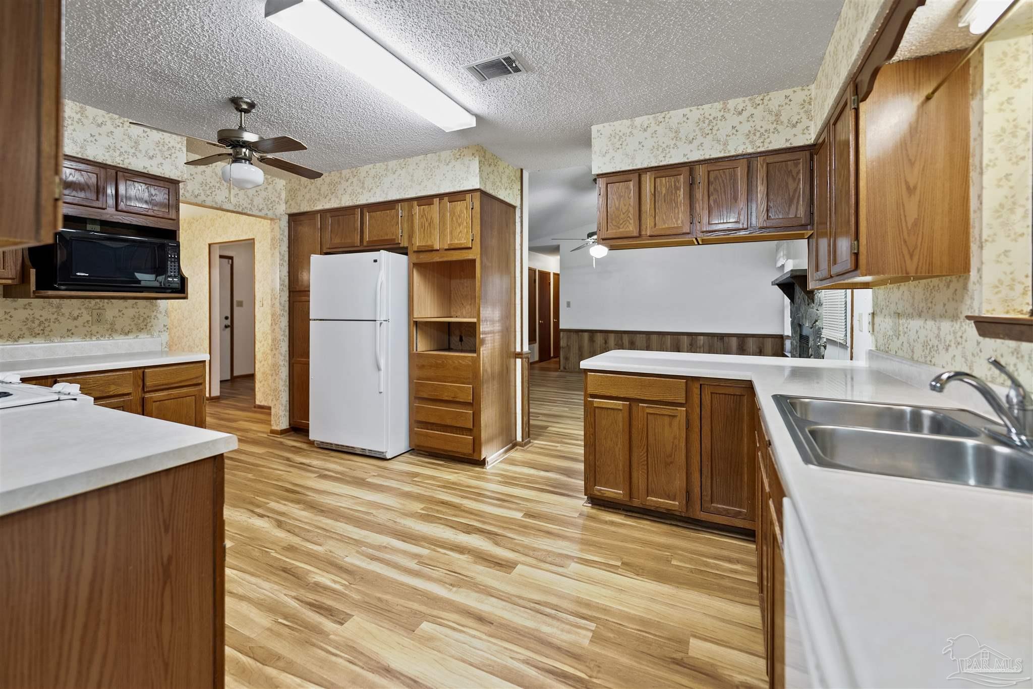 532 Ashley Rd