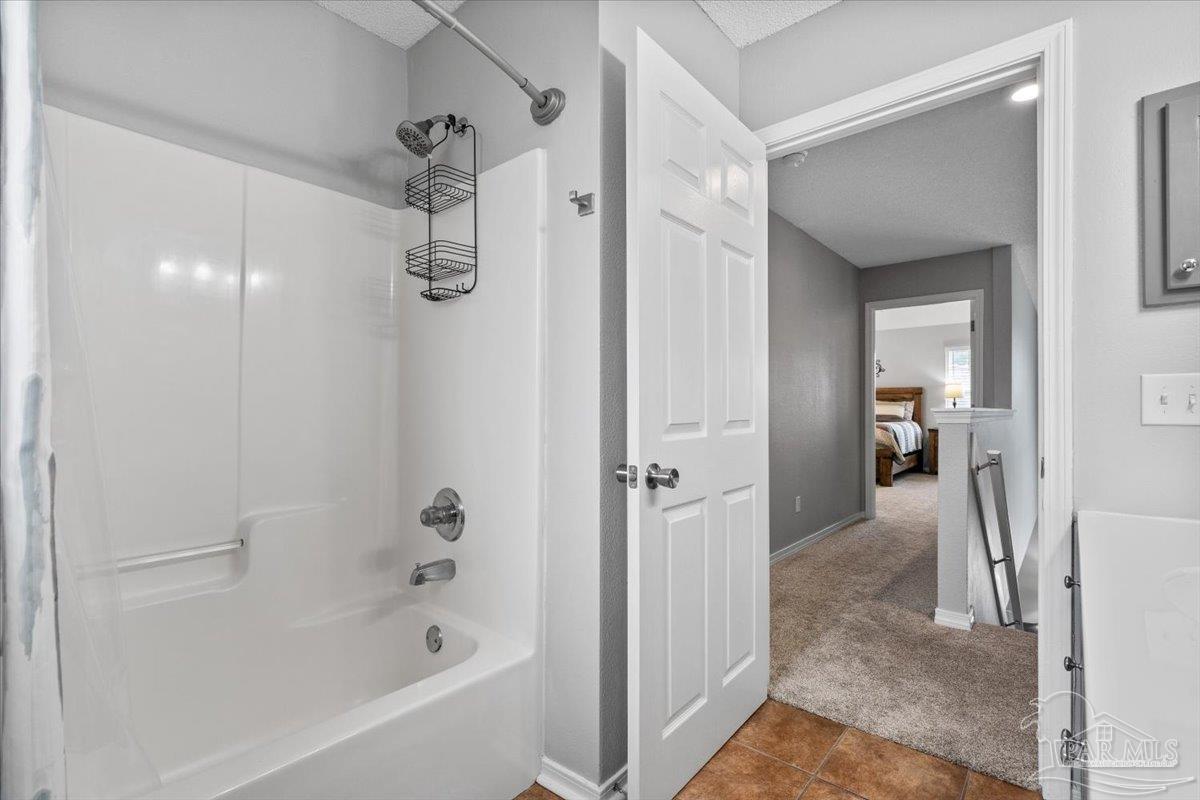 765 Ladner Dr