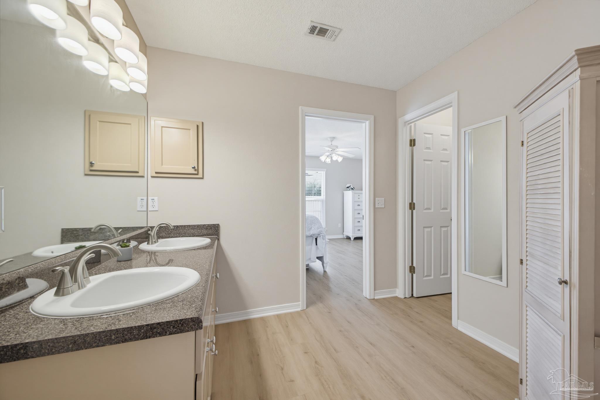 6534 Rambler Dr