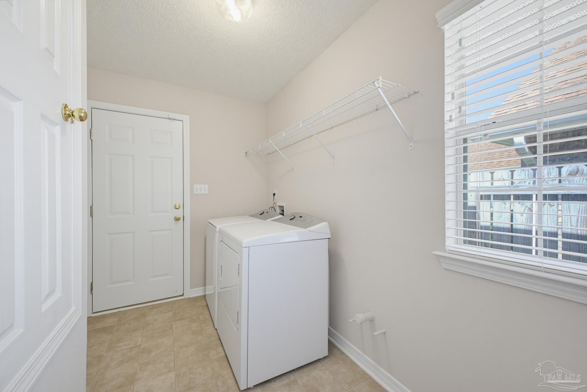 6534 Rambler Dr