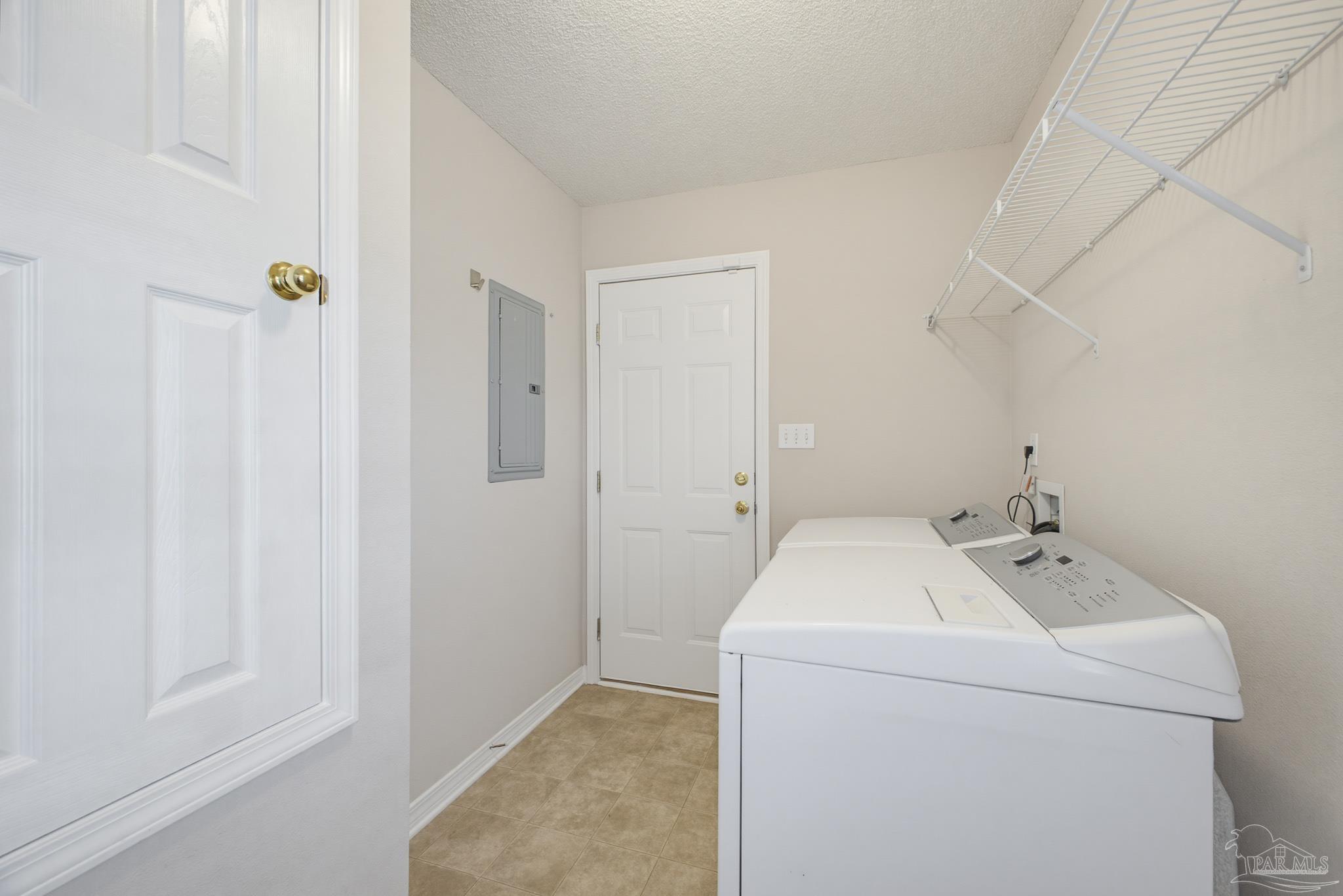 6534 Rambler Dr