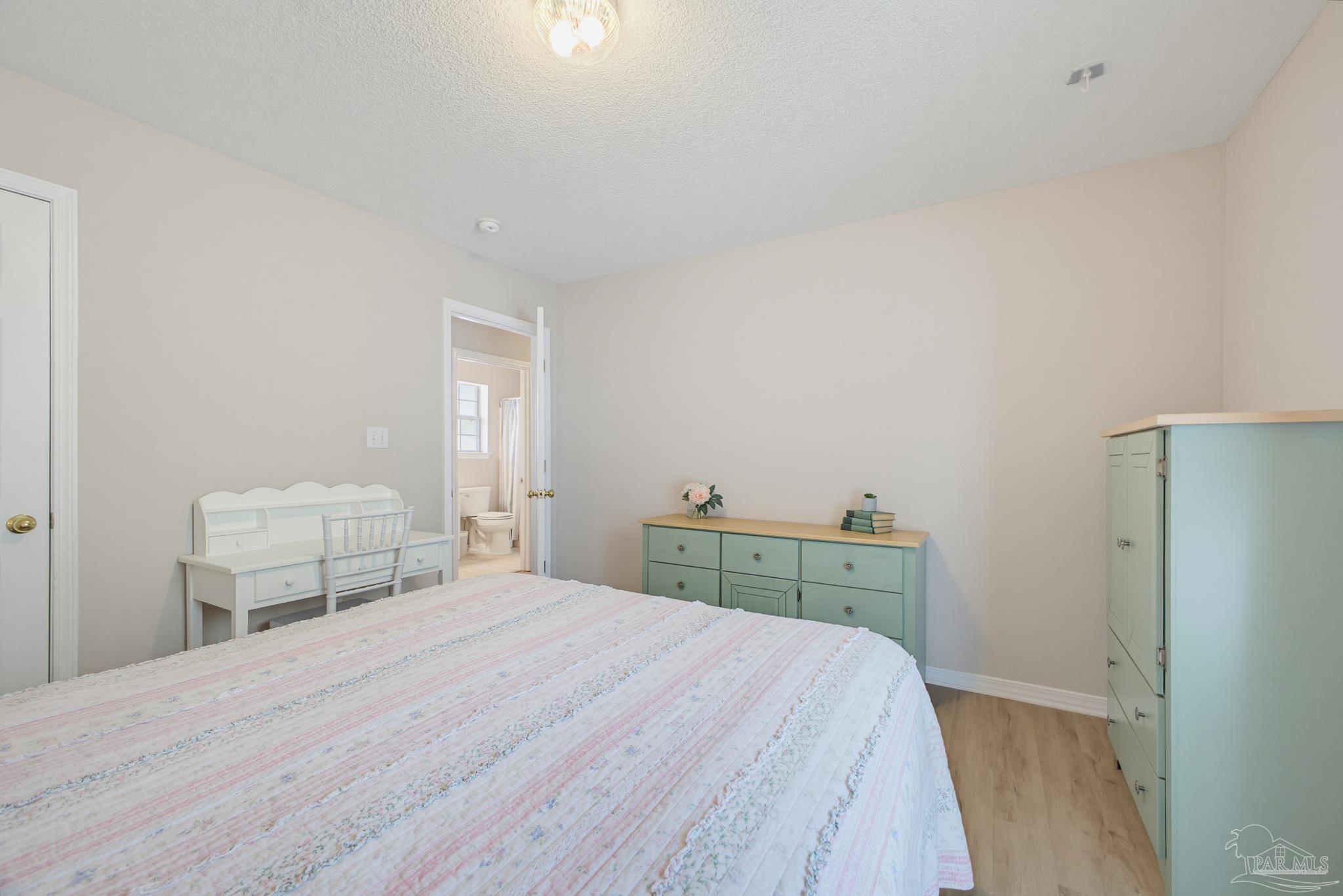 6534 Rambler Dr