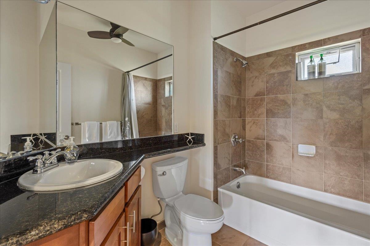 3710 LOWER HONOAPIILANI Rd Unit: F22