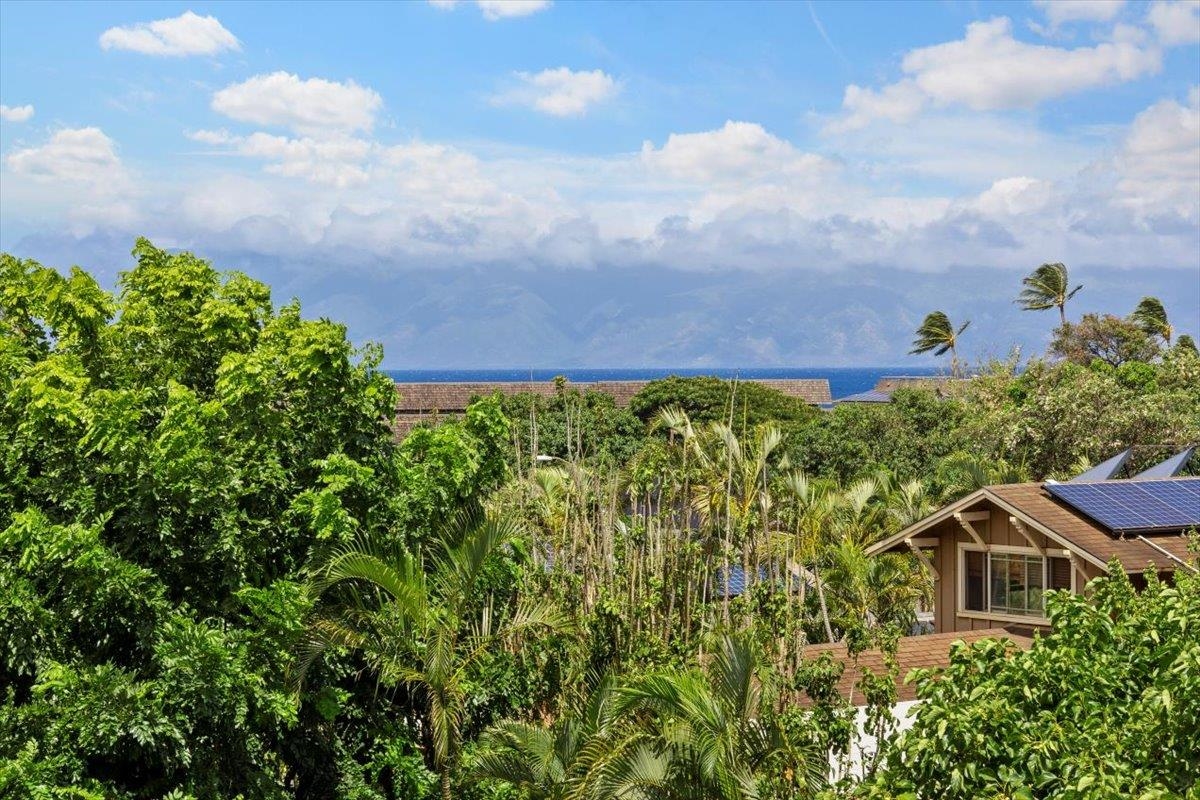 3710 LOWER HONOAPIILANI Rd Unit: F22