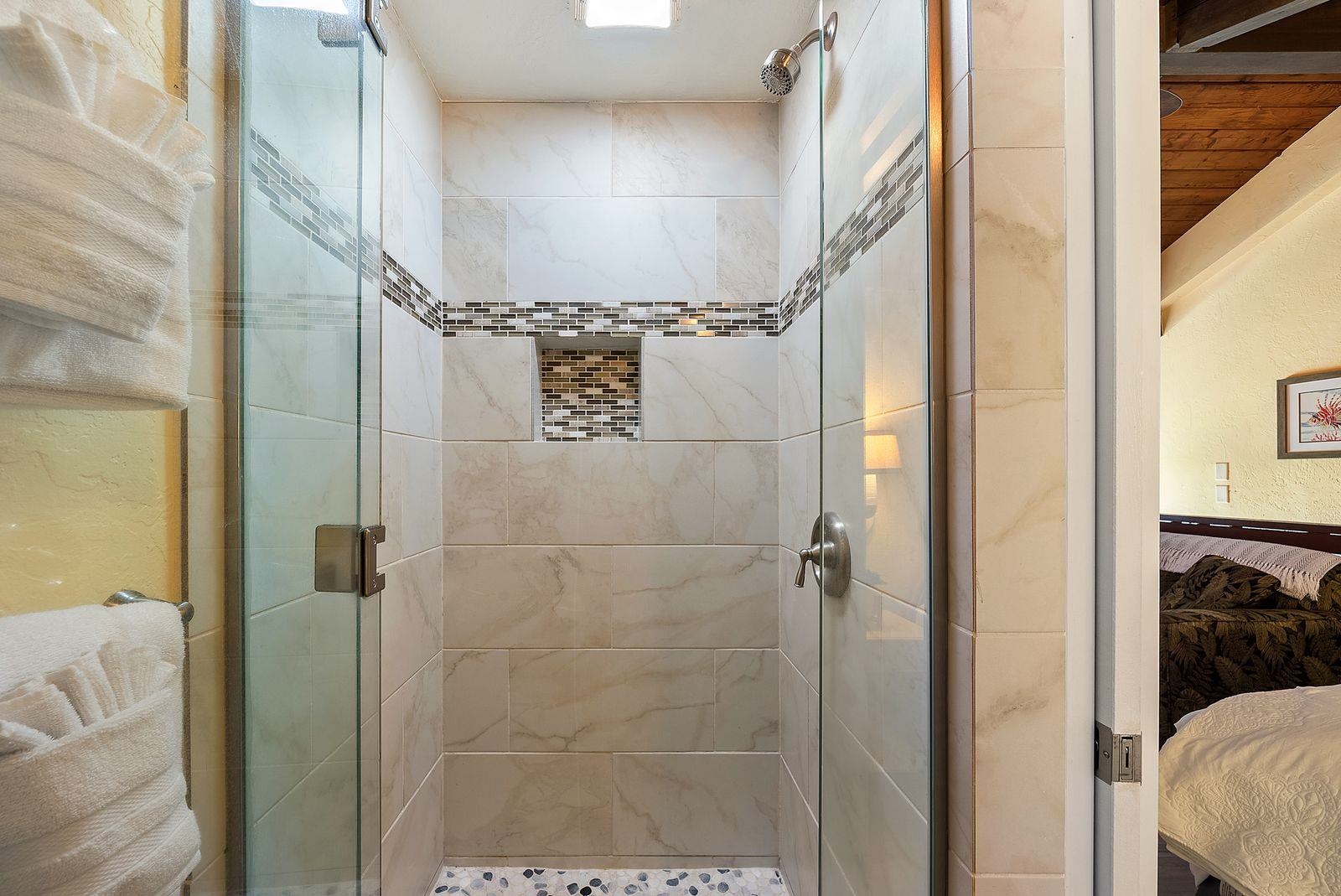 3543 Lower Honoapiilani Rd Unit: J401