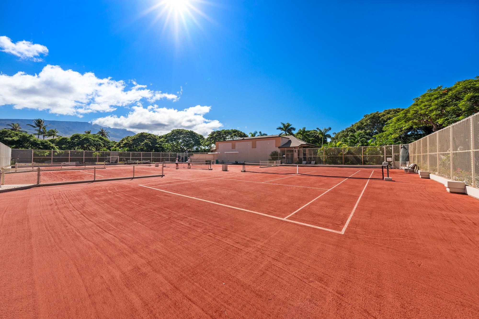 50 Nohea Kai Dr Unit: 2-305