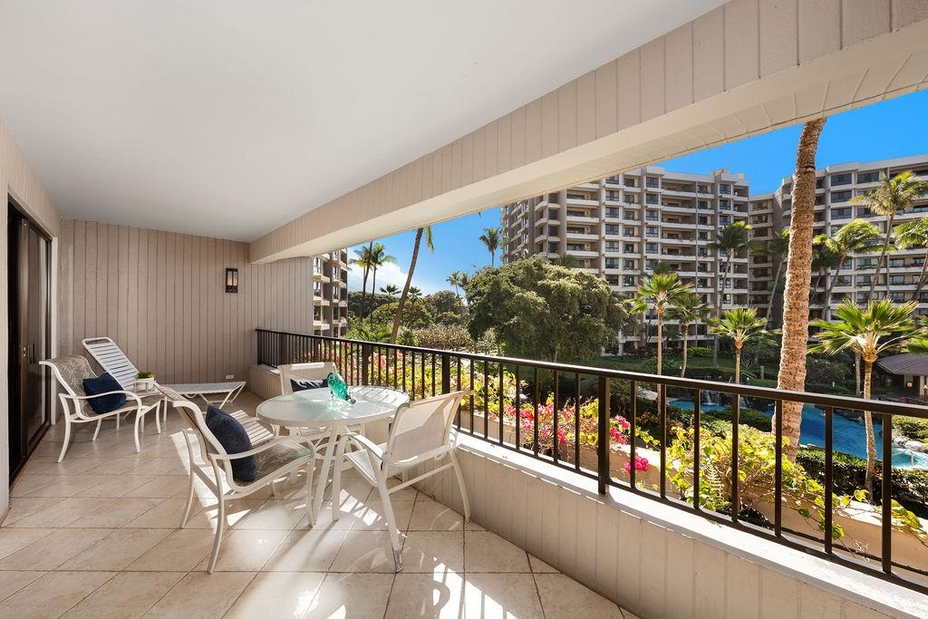 50 Nohea Kai Dr Unit: 1-304