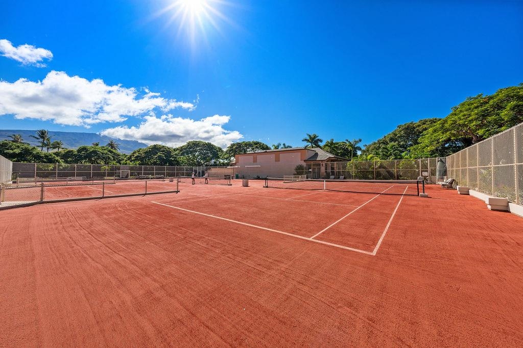 50 Nohea Kai Dr Unit: 1-304