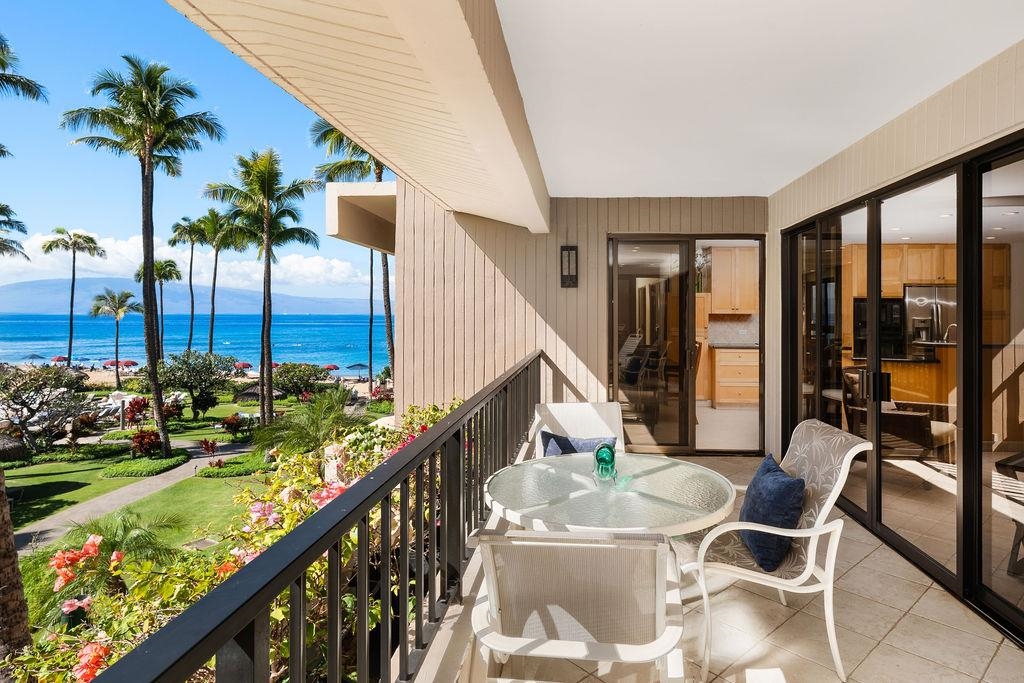 50 Nohea Kai Dr Unit: 1-304