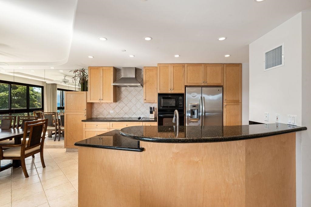 50 Nohea Kai Dr Unit: 1-304