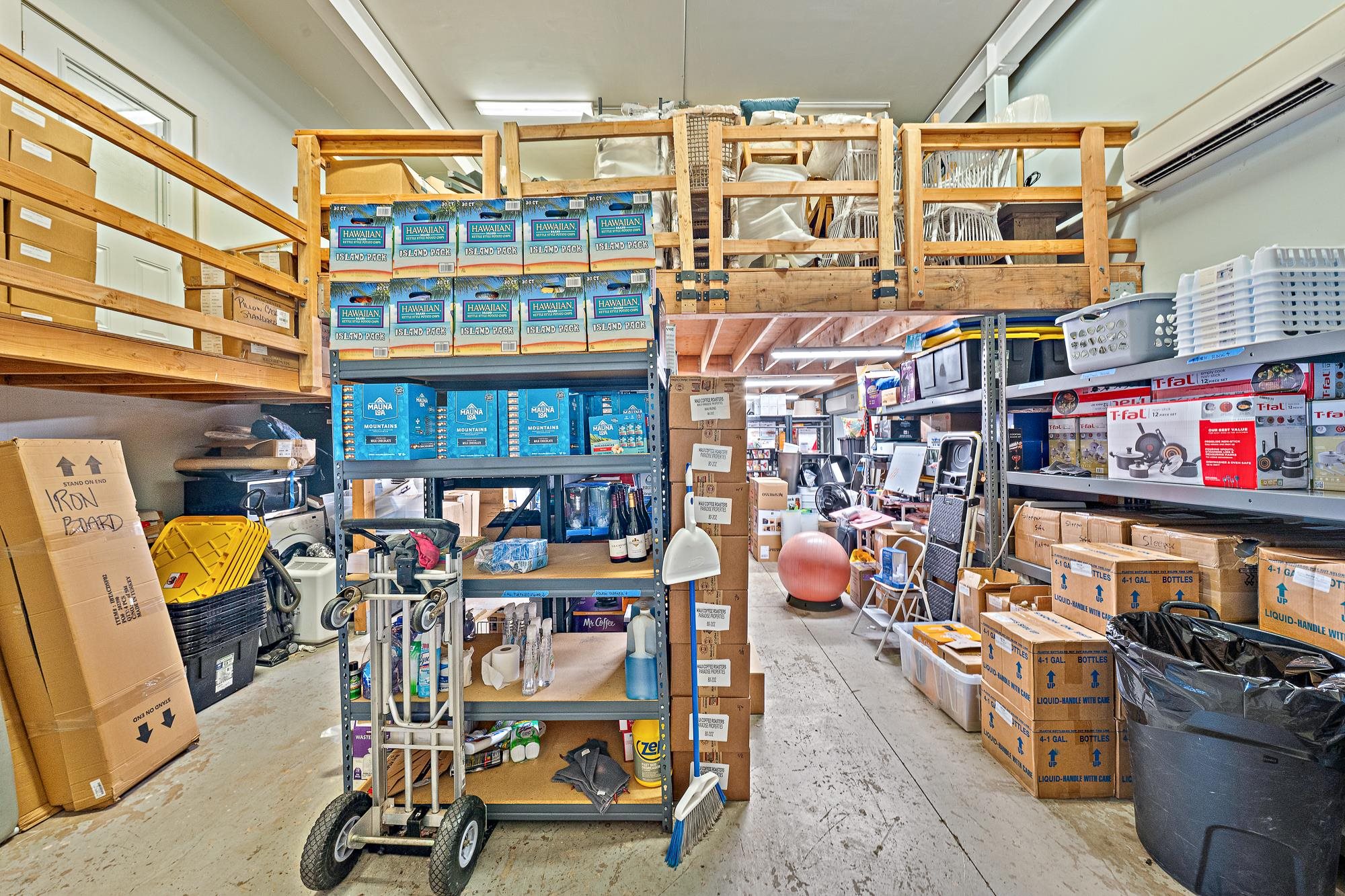 151 Kupuohi St Unit: H1