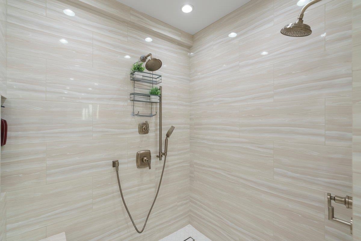 50 Nohea Kai Dr Unit: 1502