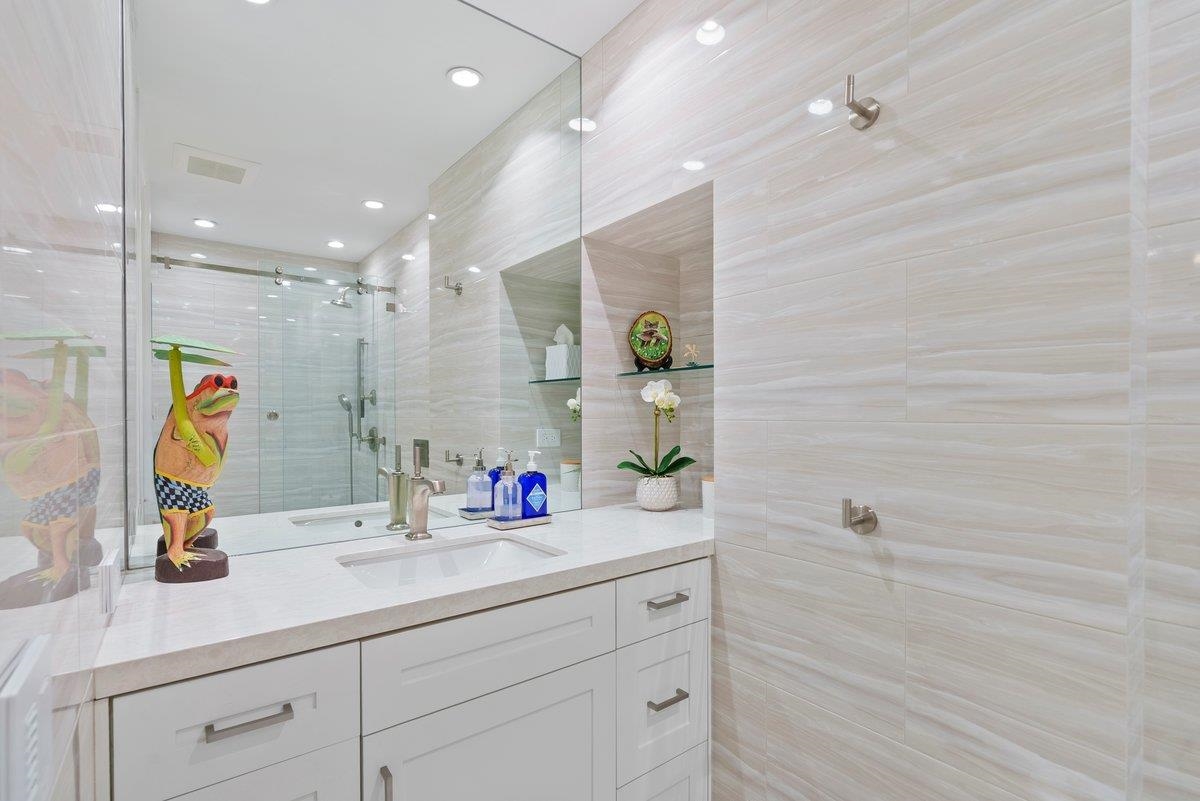 50 Nohea Kai Dr Unit: 1502