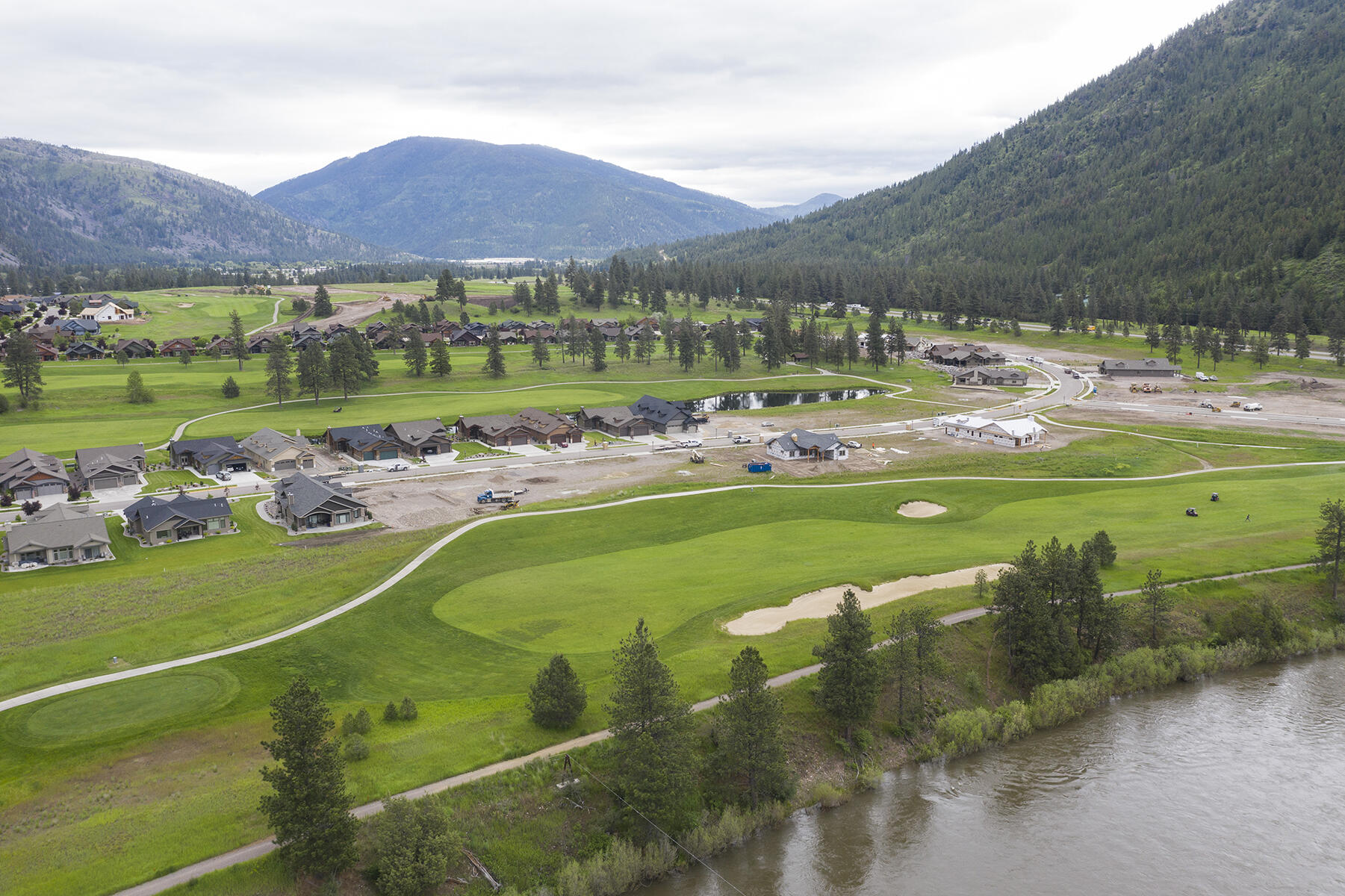 985 Anglers Bend Way