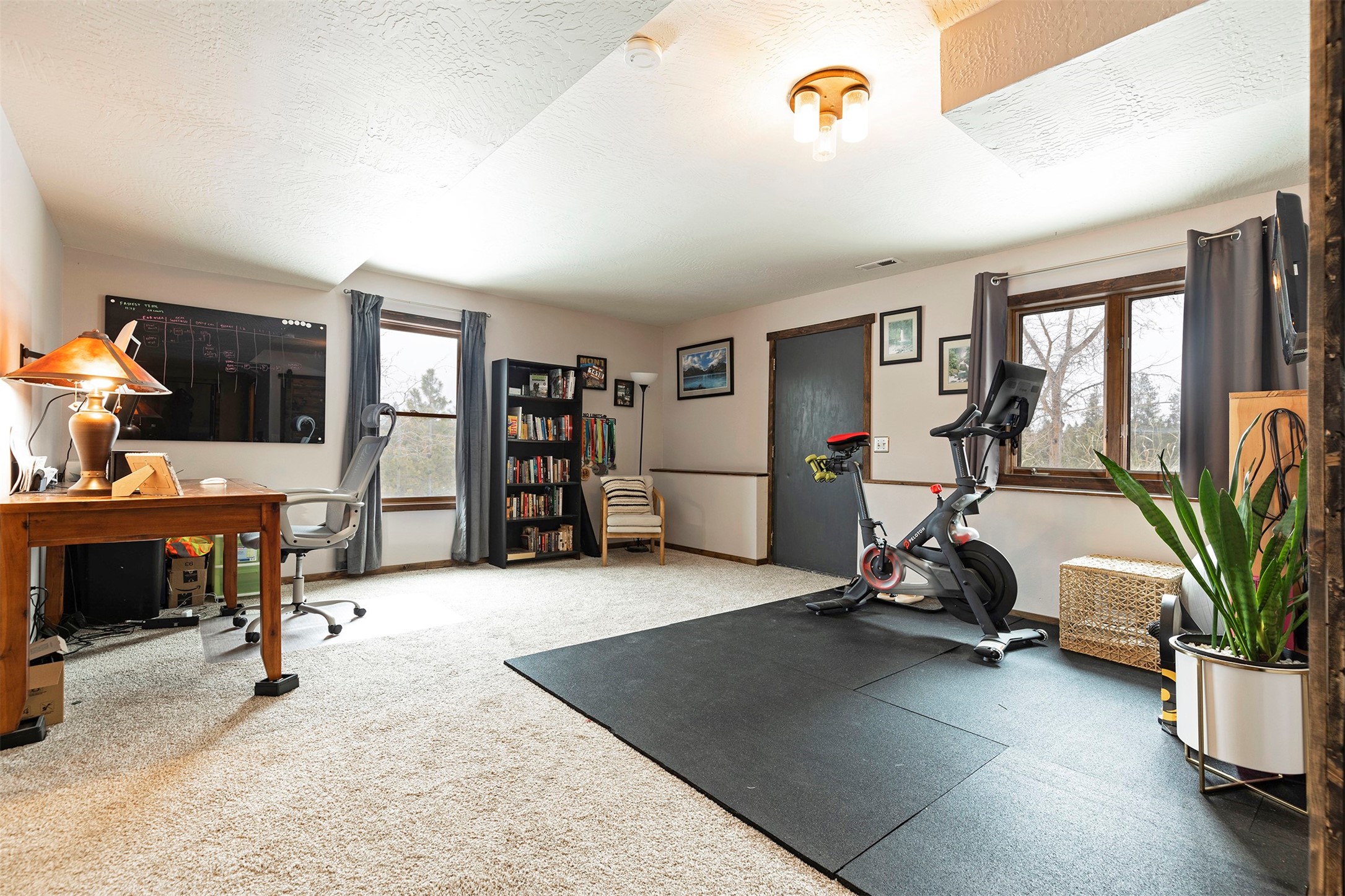 506 Bitterroot Drive