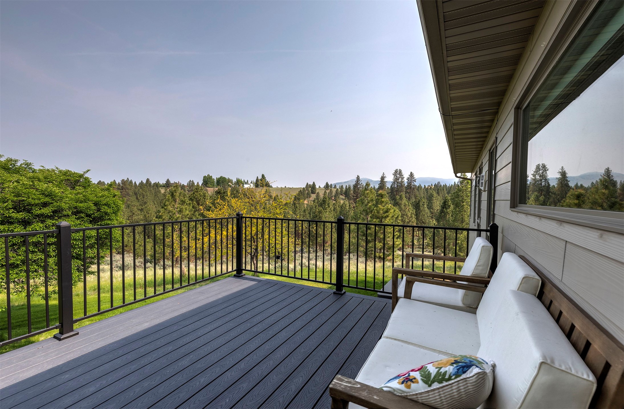 506 Bitterroot Drive