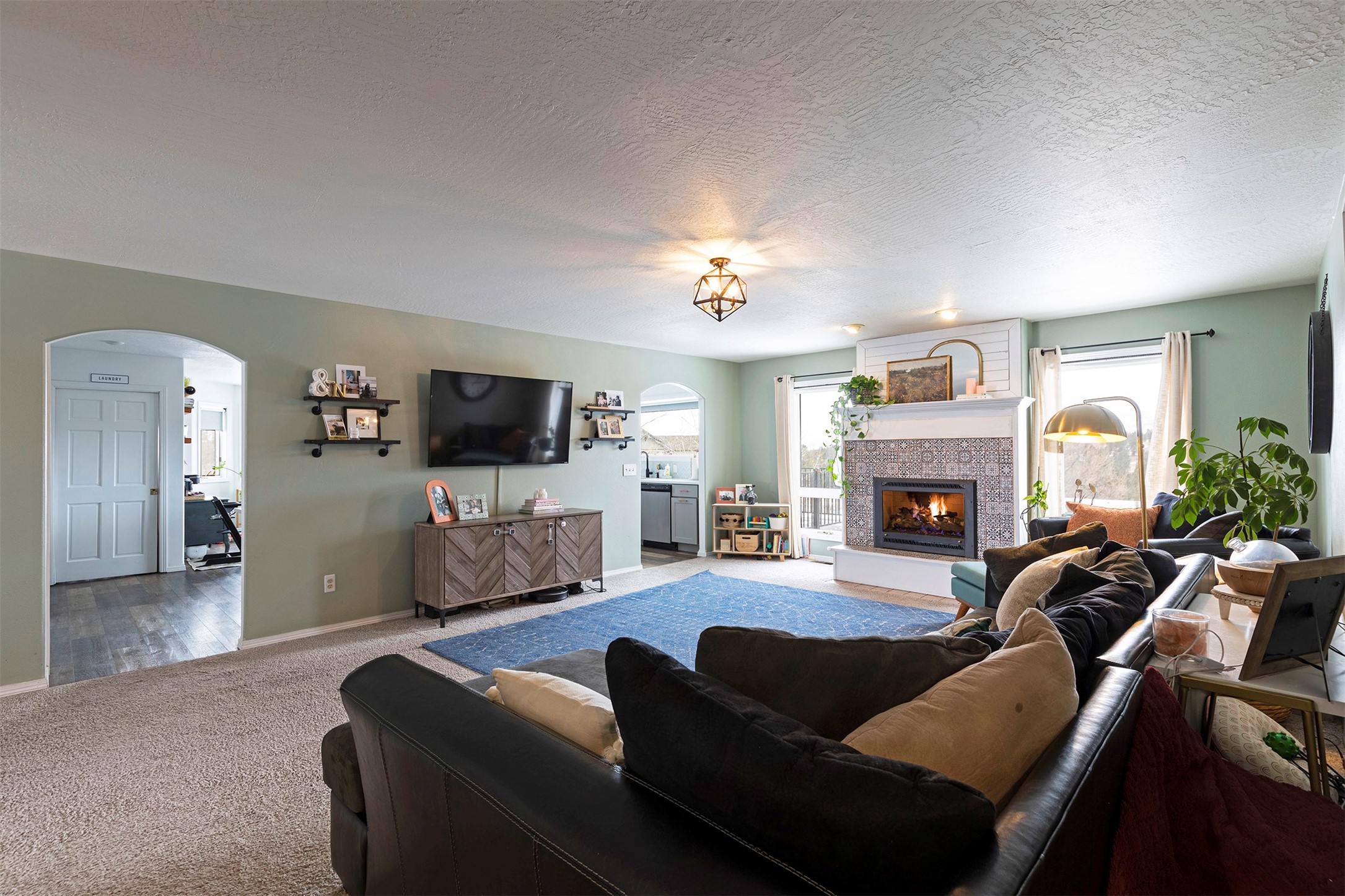 506 Bitterroot Drive