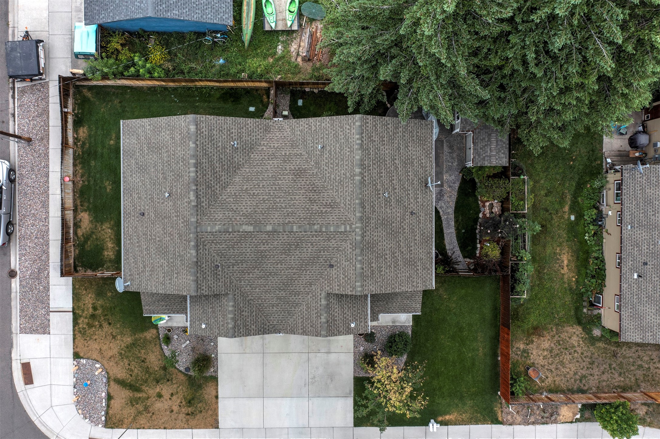 810 Schilling Street B