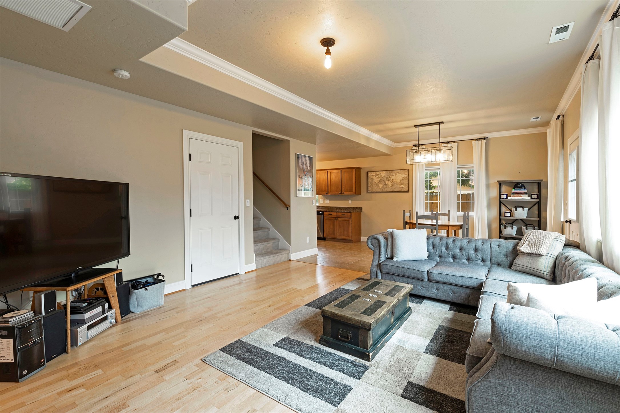 810 Schilling Street B