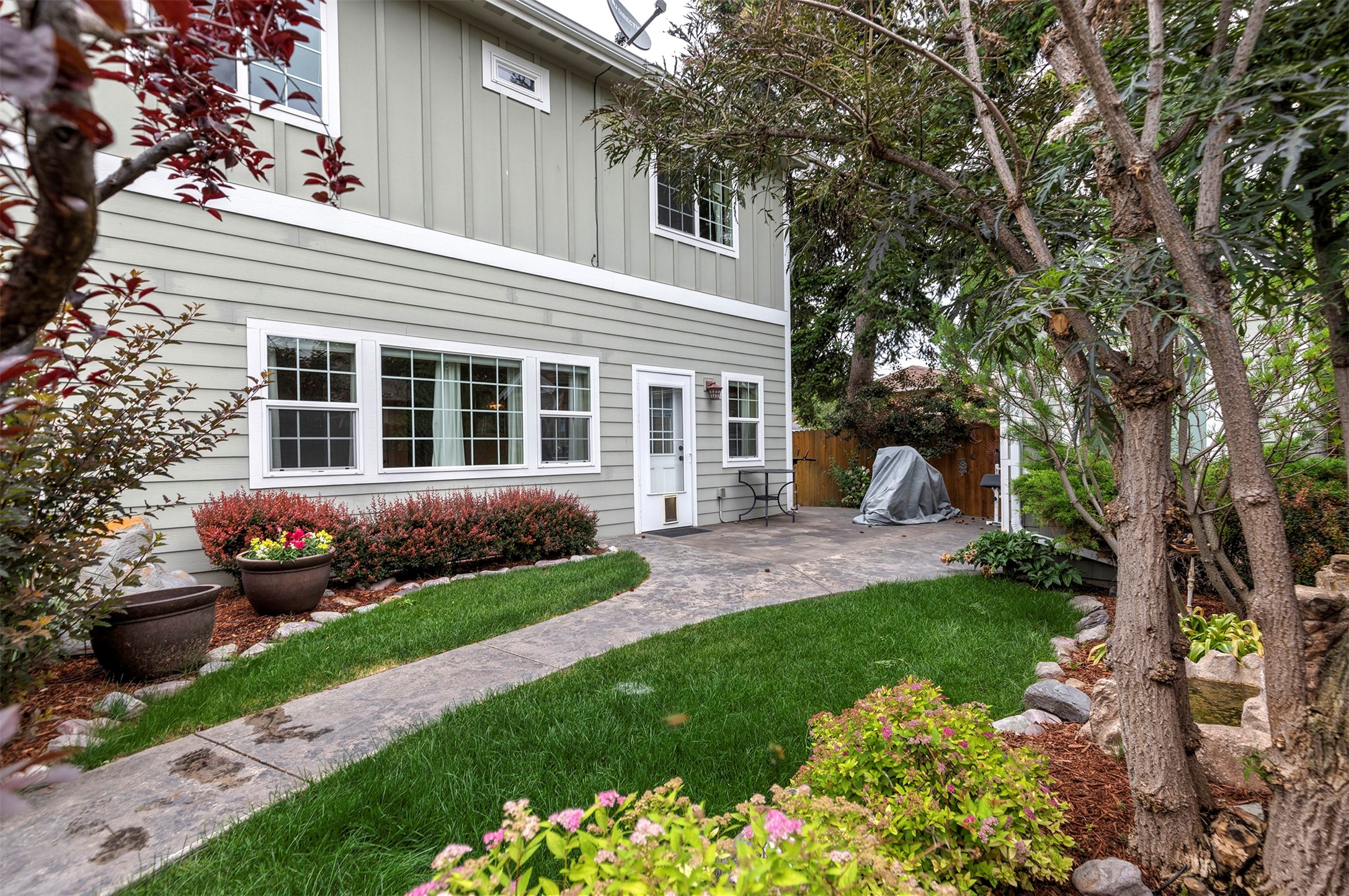 810 Schilling Street B