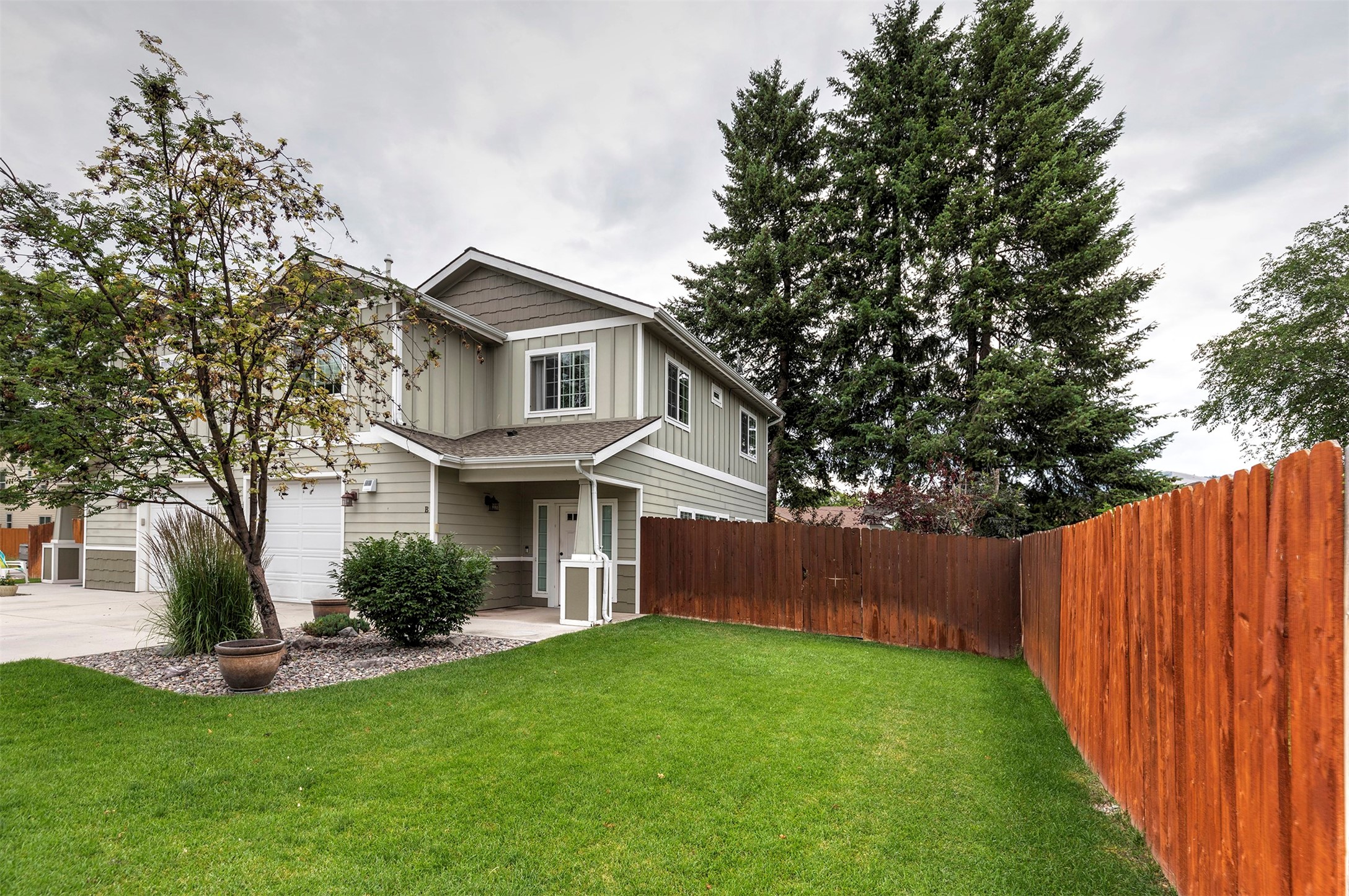 810 Schilling Street B