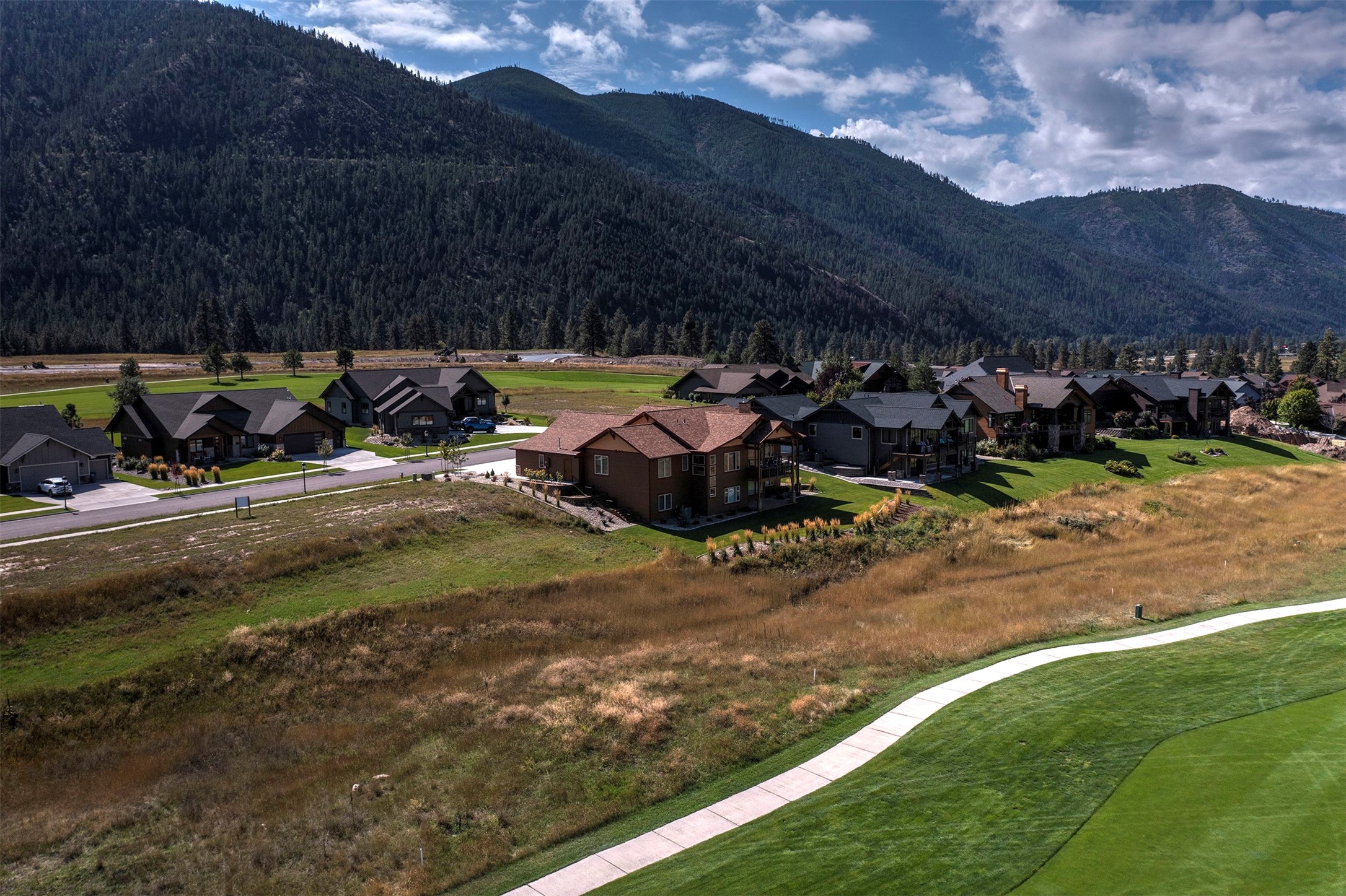 5511 Canyon River Road