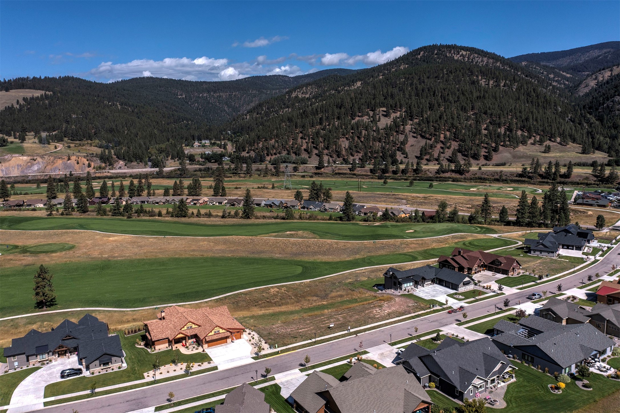 5511 Canyon River Road