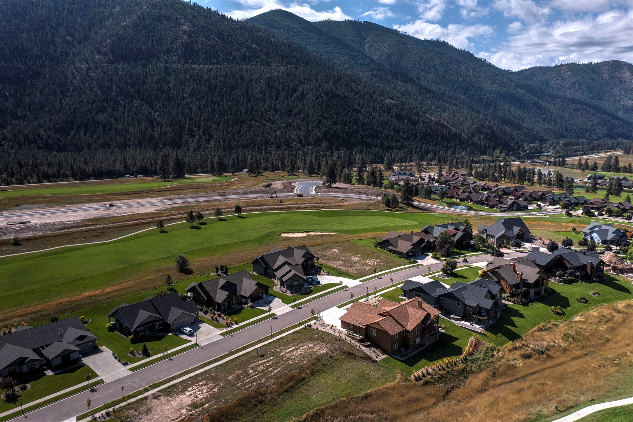 5511 Canyon River Road