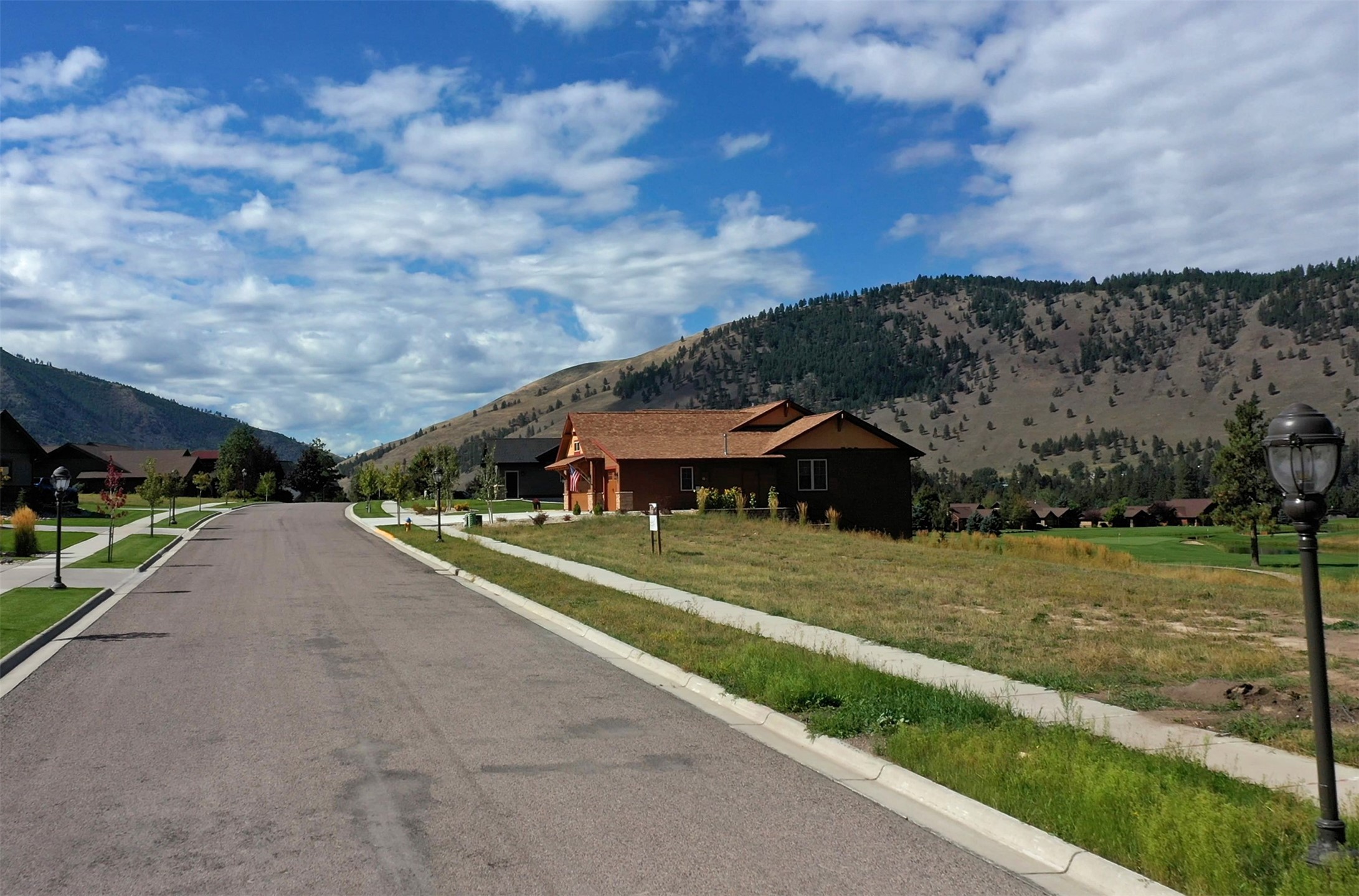 5511 Canyon River Road