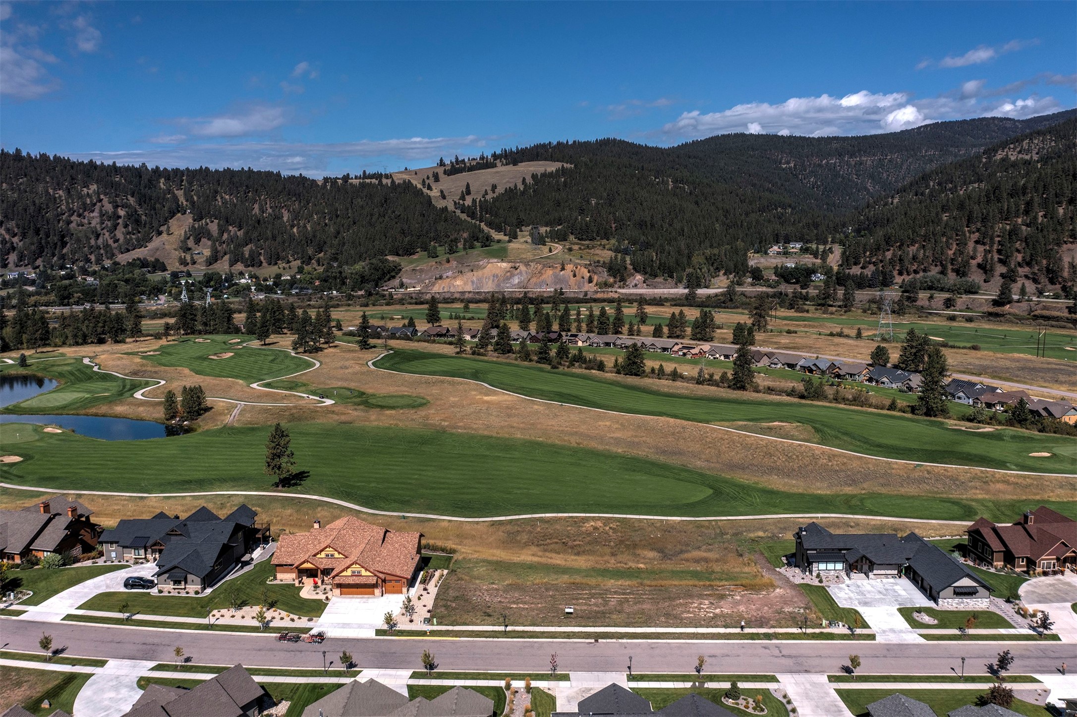 5511 Canyon River Road