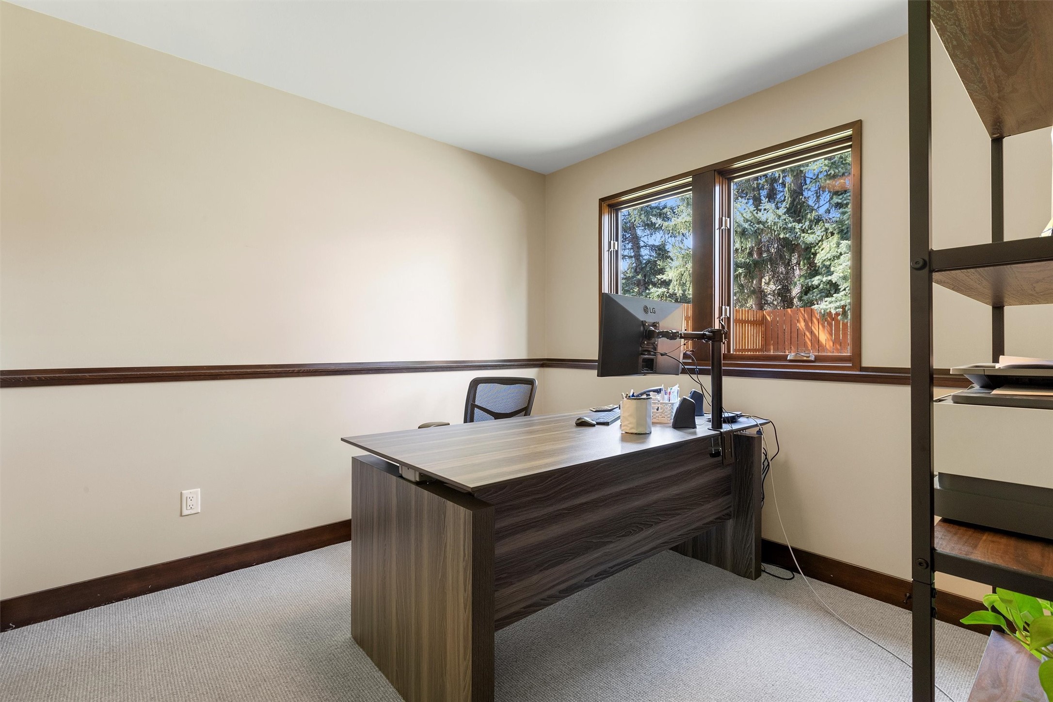 2225 Cales Court