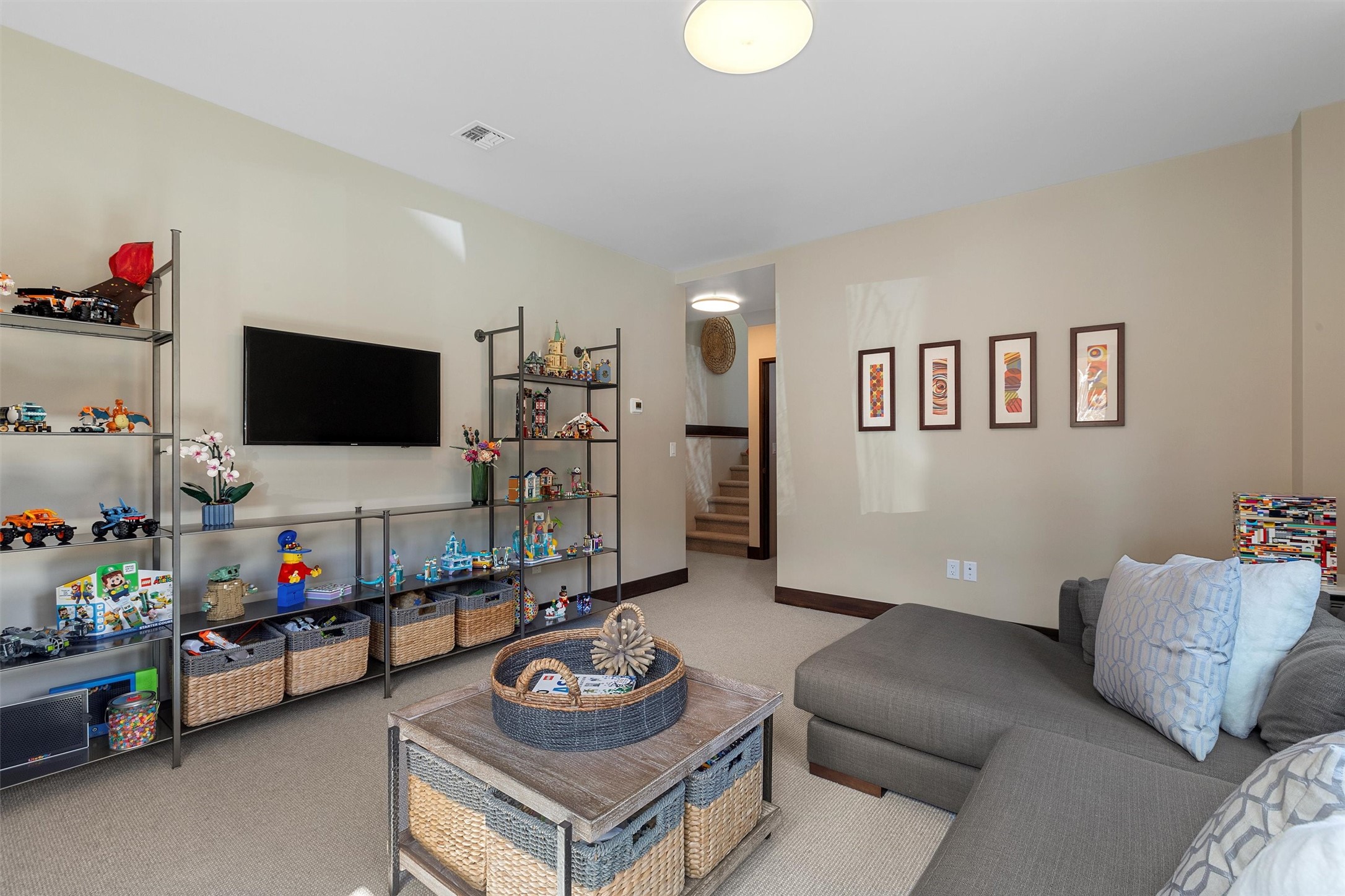 2225 Cales Court