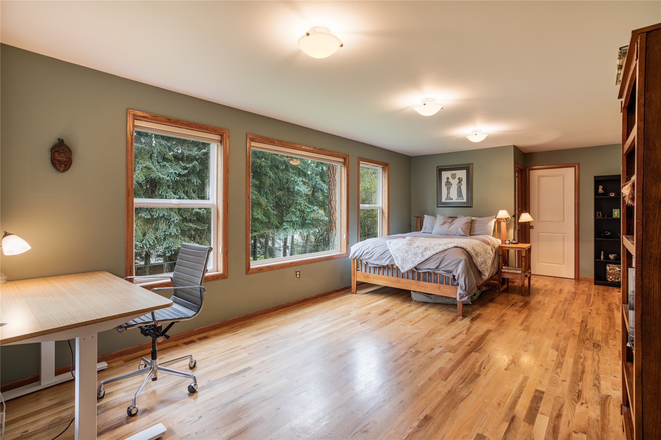 4321 Timberlane Street