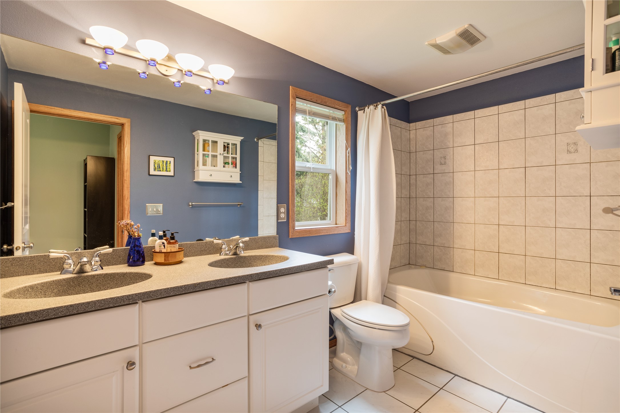 4321 Timberlane Street