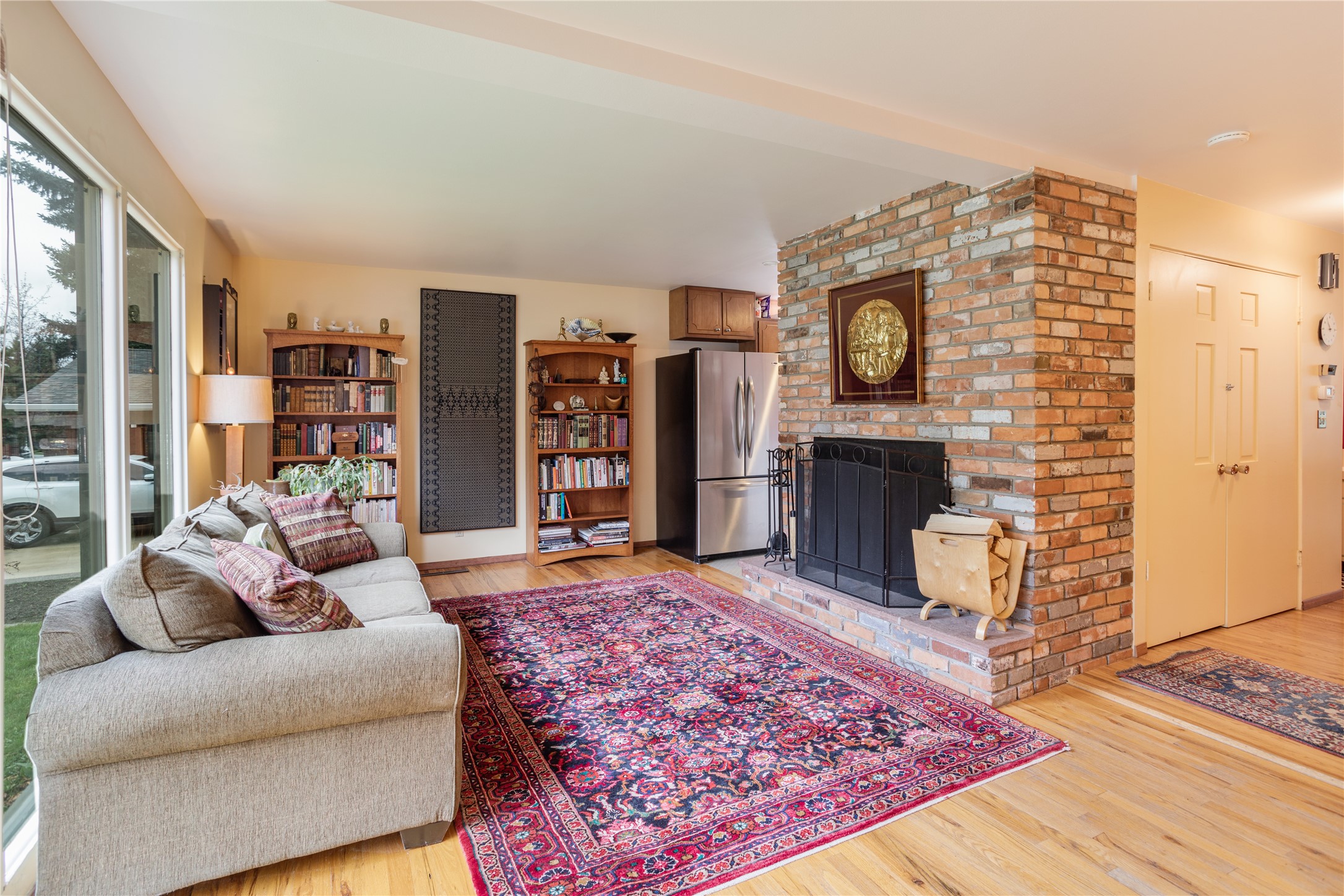 4321 Timberlane Street