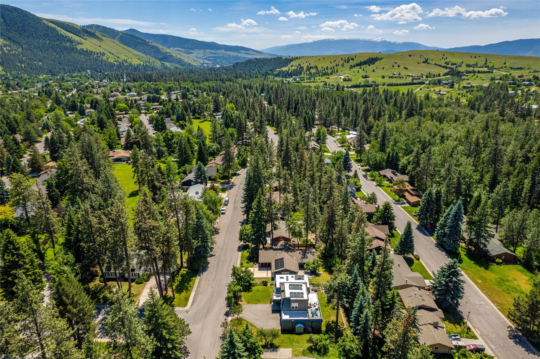 4321 Timberlane Street