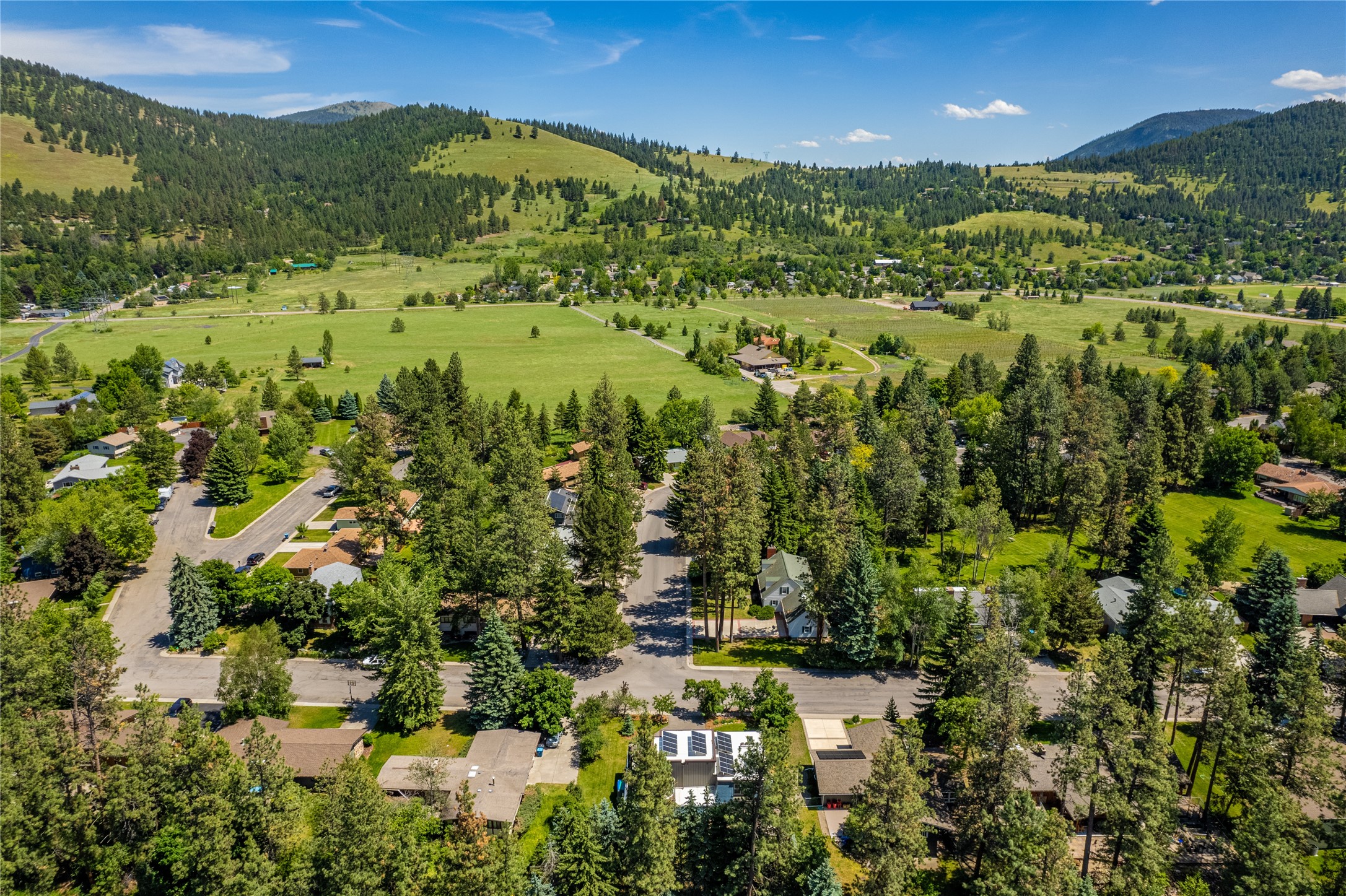 4321 Timberlane Street