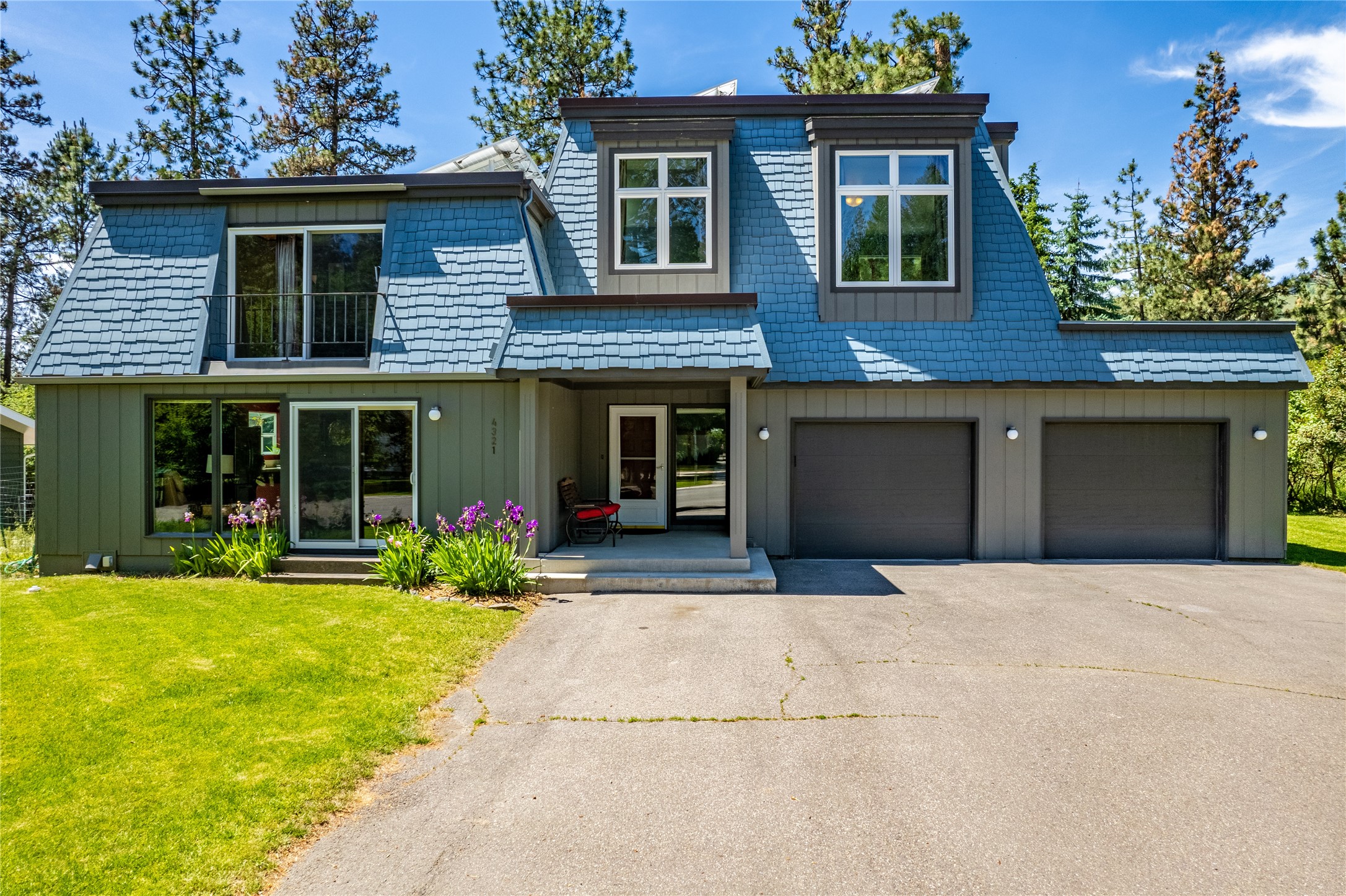 4321 Timberlane Street