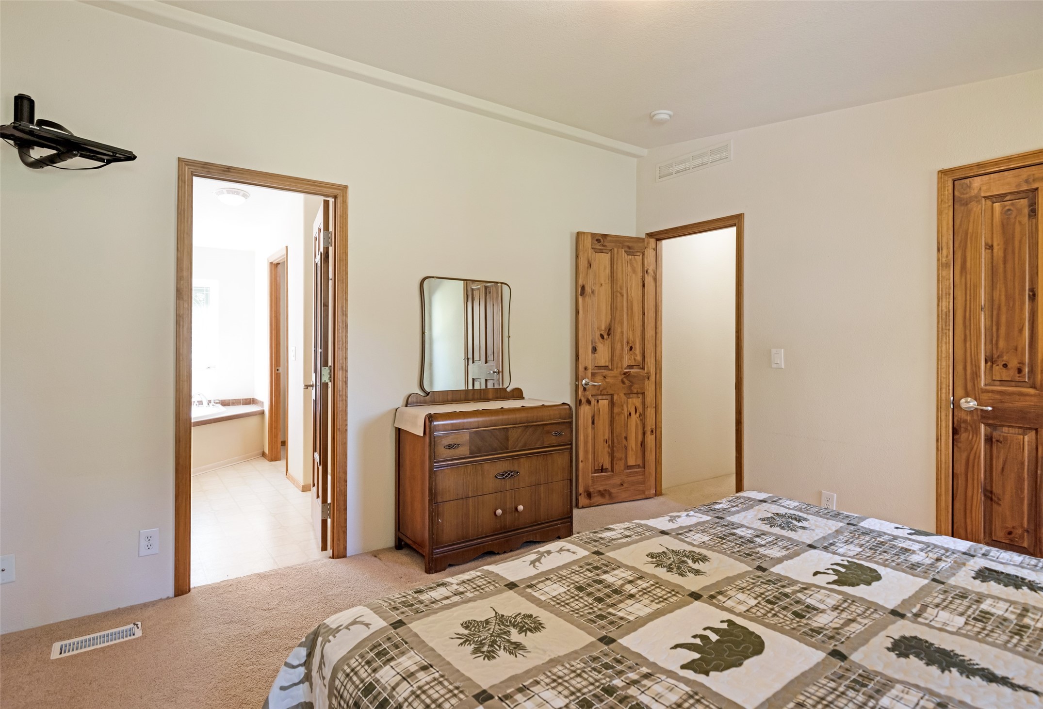 1023 Rock Creek Road